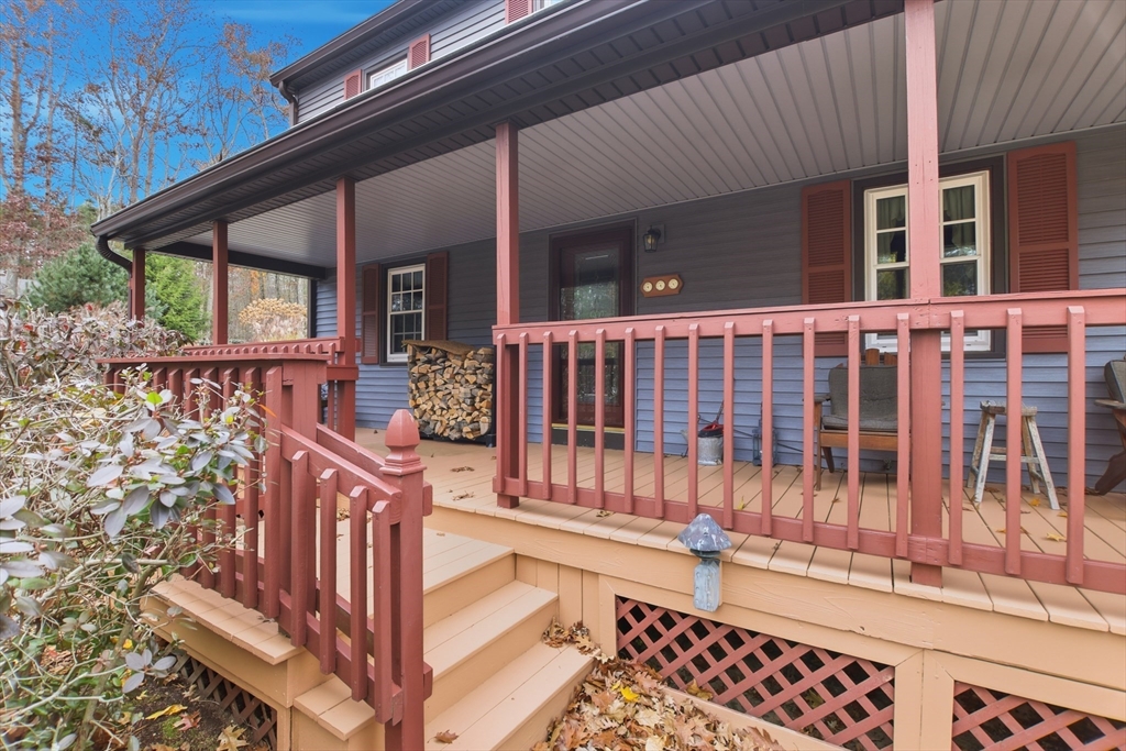 Monson, Massachusetts, 01057, United States, 5 Bedrooms Bedrooms, ,2 BathroomsBathrooms,Residential,For Sale,1988308