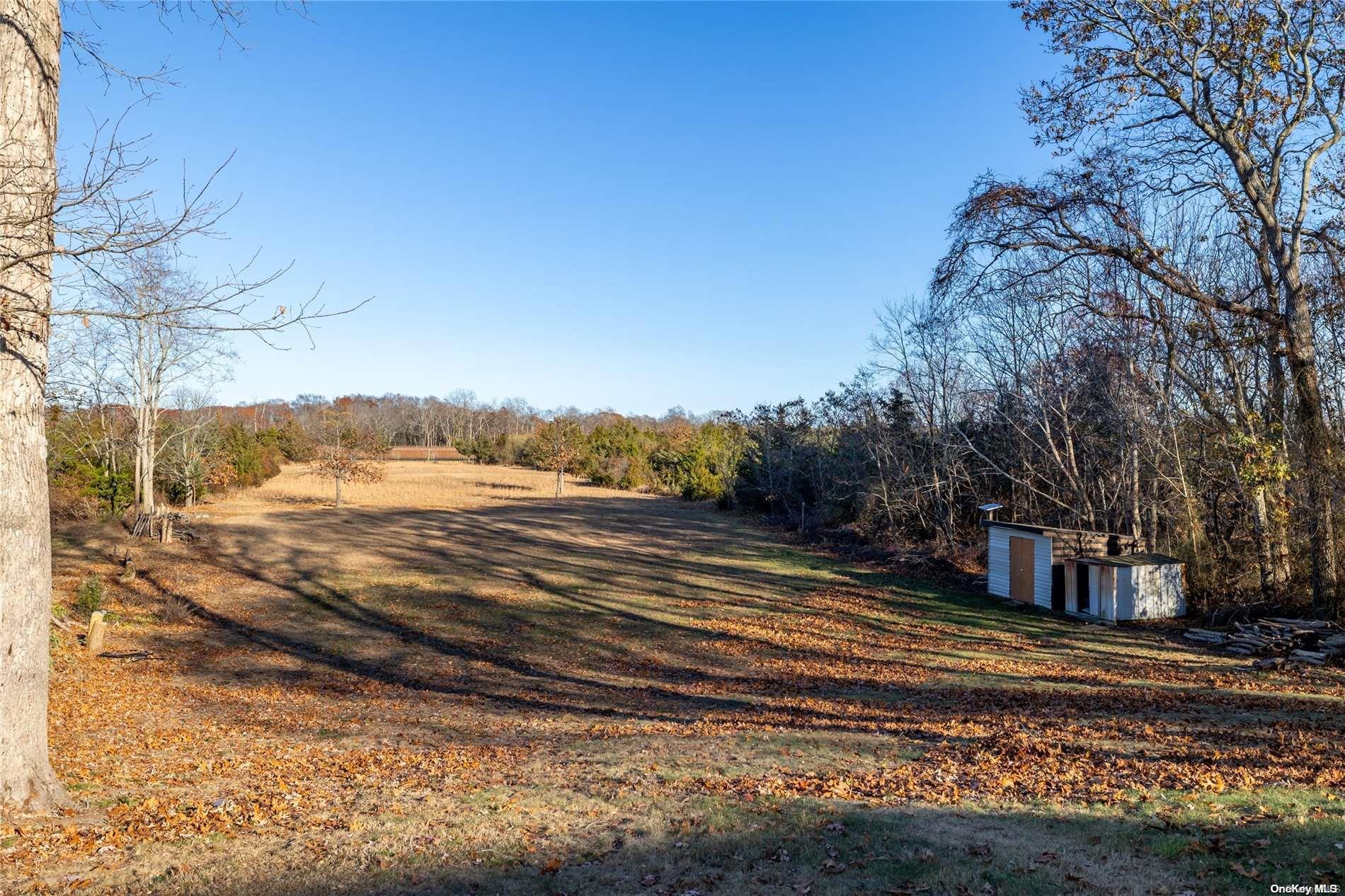 Laurel, New York, 11948, United States, 4 Bedrooms Bedrooms, ,3 BathroomsBathrooms,Residential,For Sale,1930238
