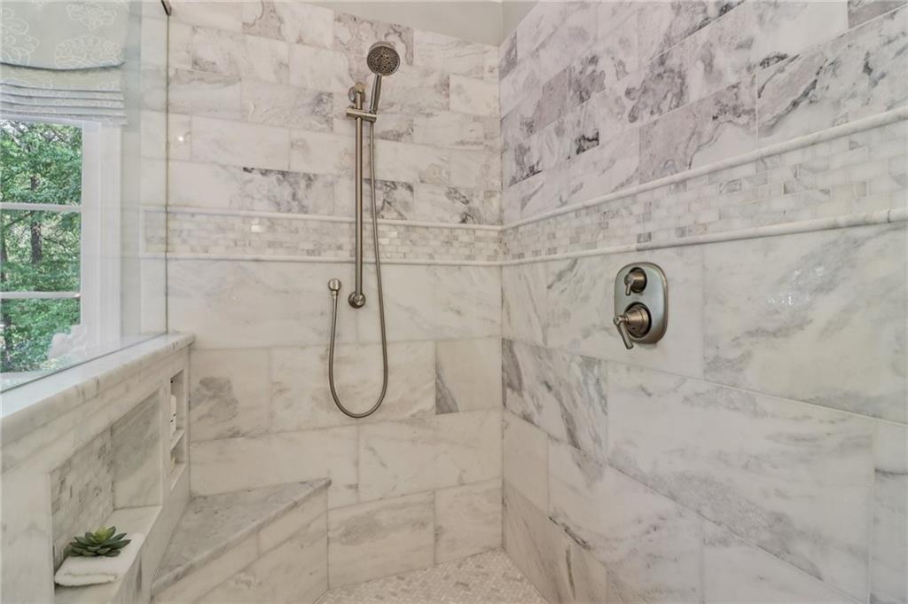 Alpharetta, Georgia, 30009, United States, 5 Bedrooms Bedrooms, ,4 BathroomsBathrooms,Residential,For Sale,1976407