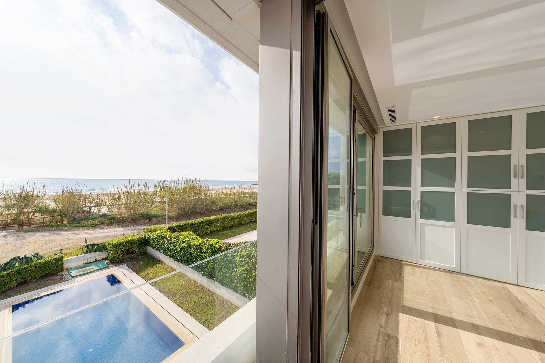  Exclusive luxury villa on the beachfront in Alcossebre, Costa de Azahar - 物件實景