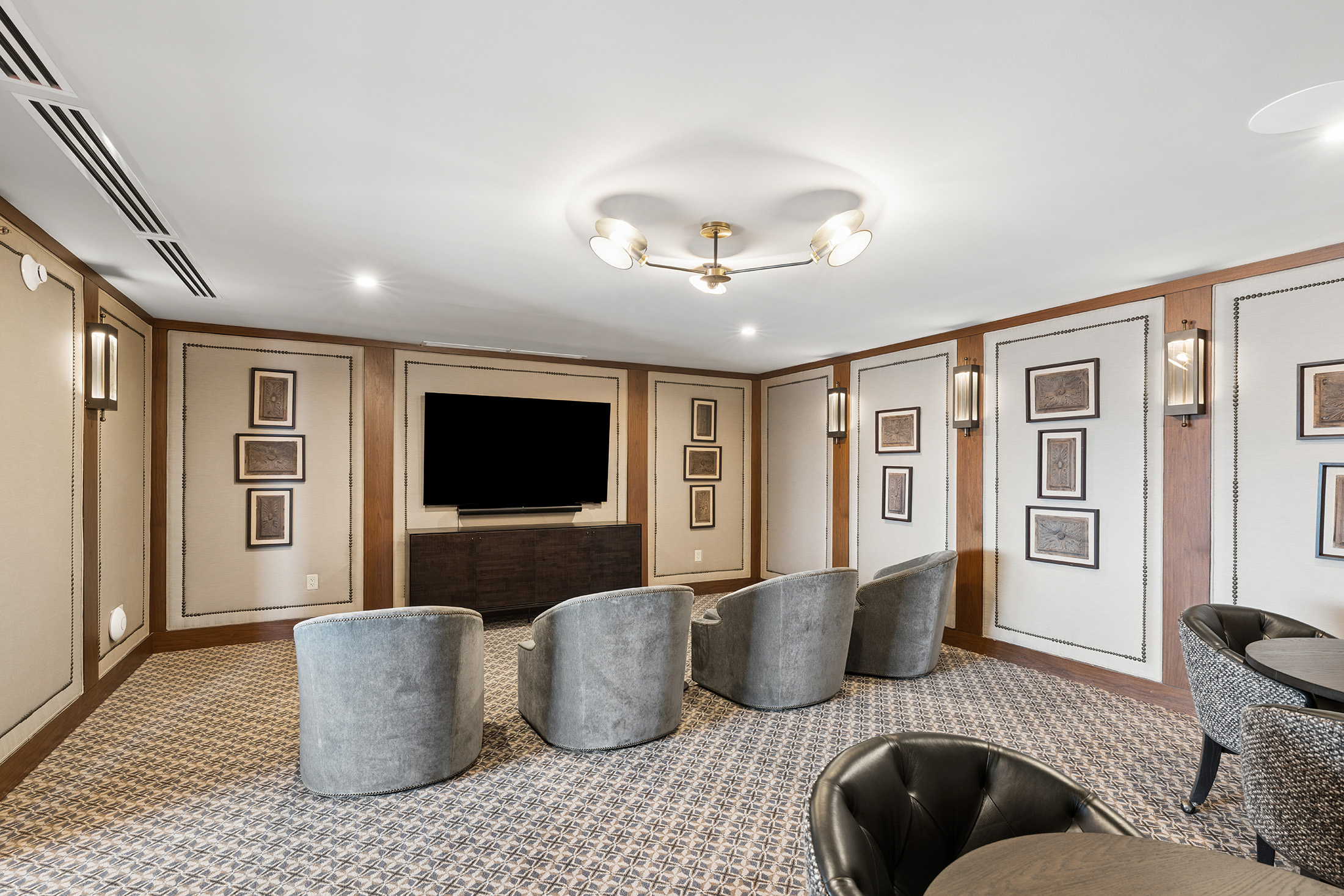  The Ritz-Carlton Residence — A Home With a View - 物件實景