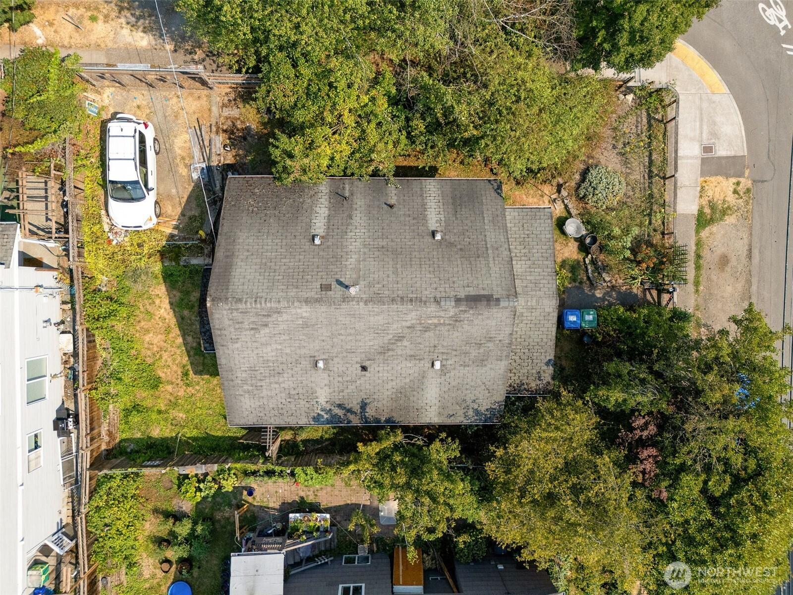 SEATTLE, Washington, 98144, United States, 2 Bedrooms Bedrooms, ,1 BathroomBathrooms,Residential,For Sale,1941790