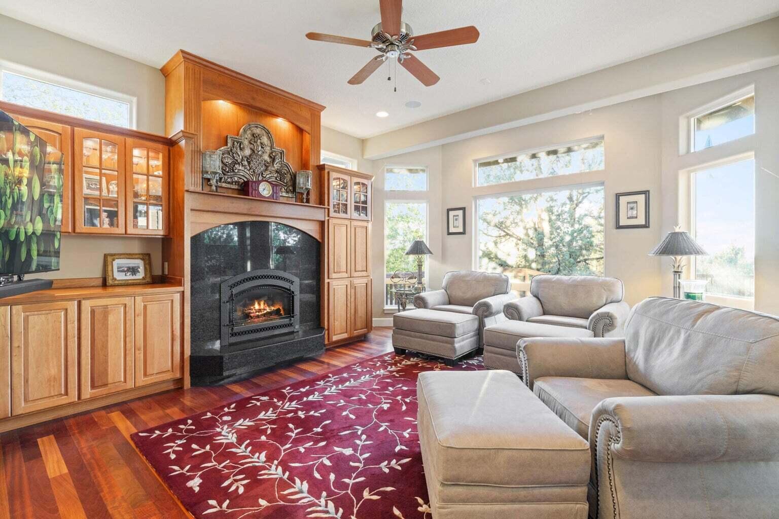 Powell Butte, Oregon, 97753, United States, 3 Bedrooms Bedrooms, ,4 BathroomsBathrooms,Residential,For Sale,1818290