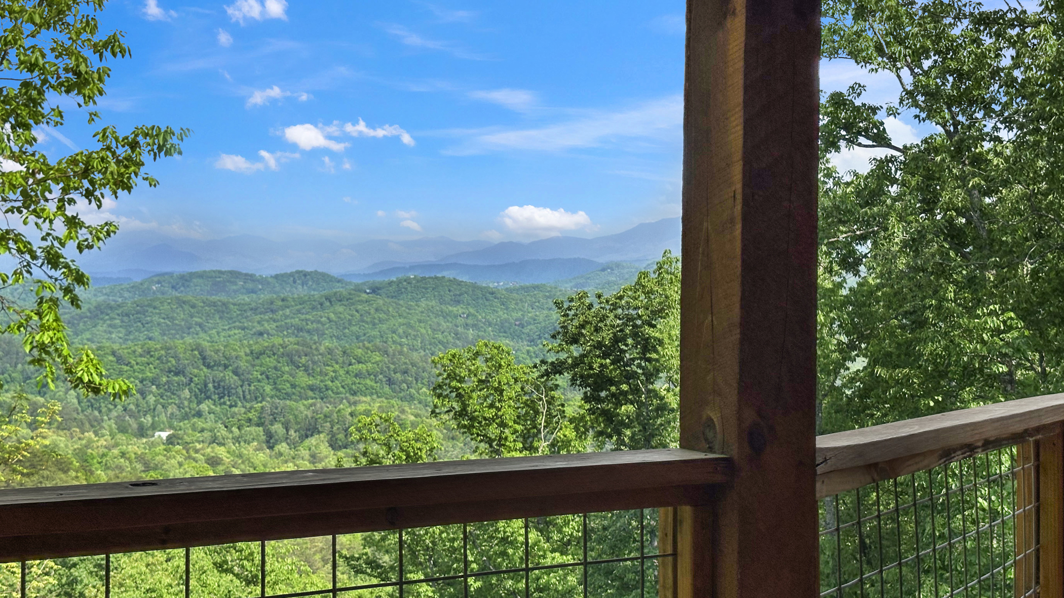 Sevierville, Tennessee, 37862, United States, 5 Bedrooms Bedrooms, ,7 BathroomsBathrooms,Residential,For Sale,1977744