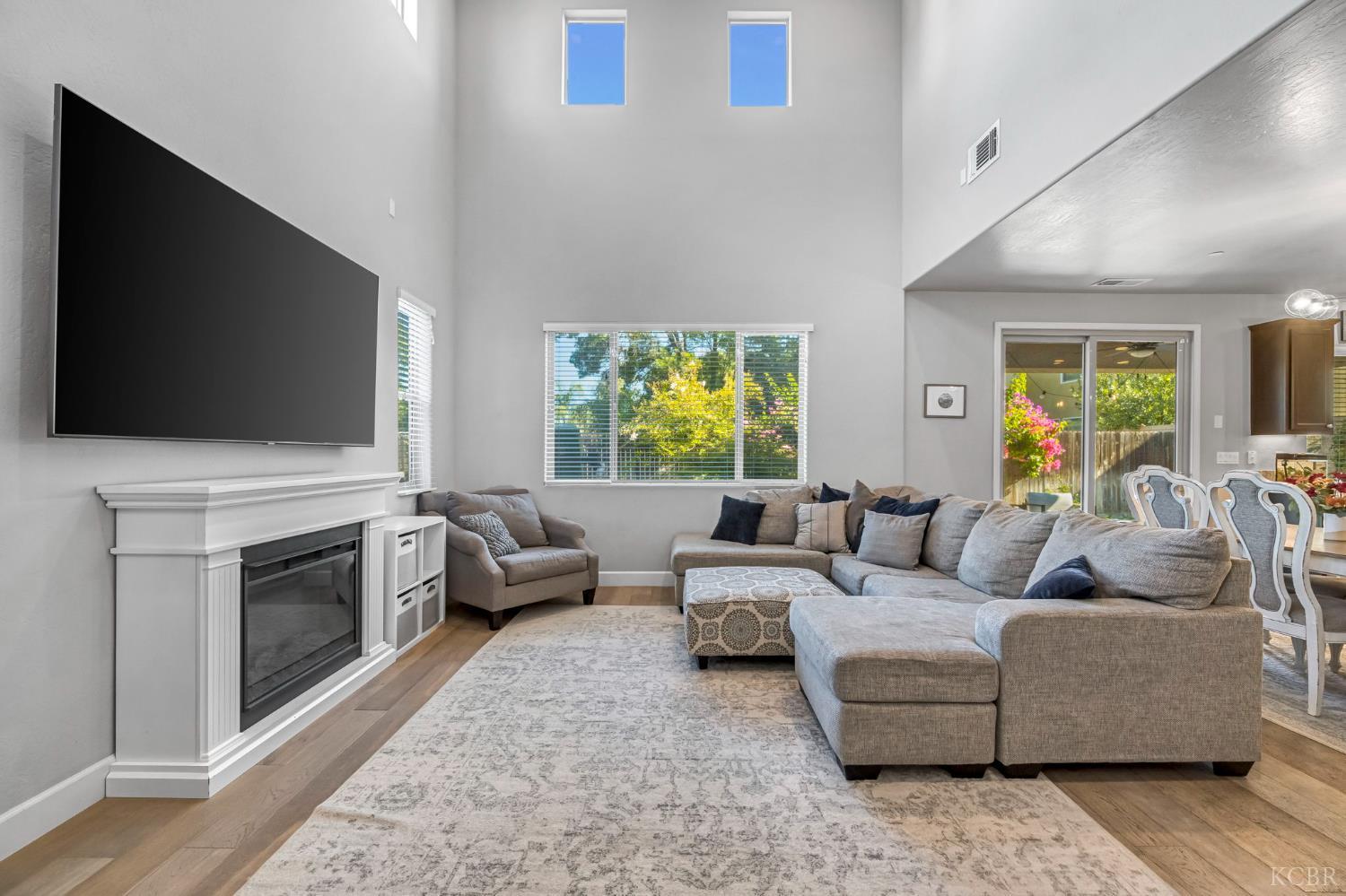 Clovis, California, 93619, United States, 3 Bedrooms Bedrooms, ,3 BathroomsBathrooms,Residential,For Sale,1935321