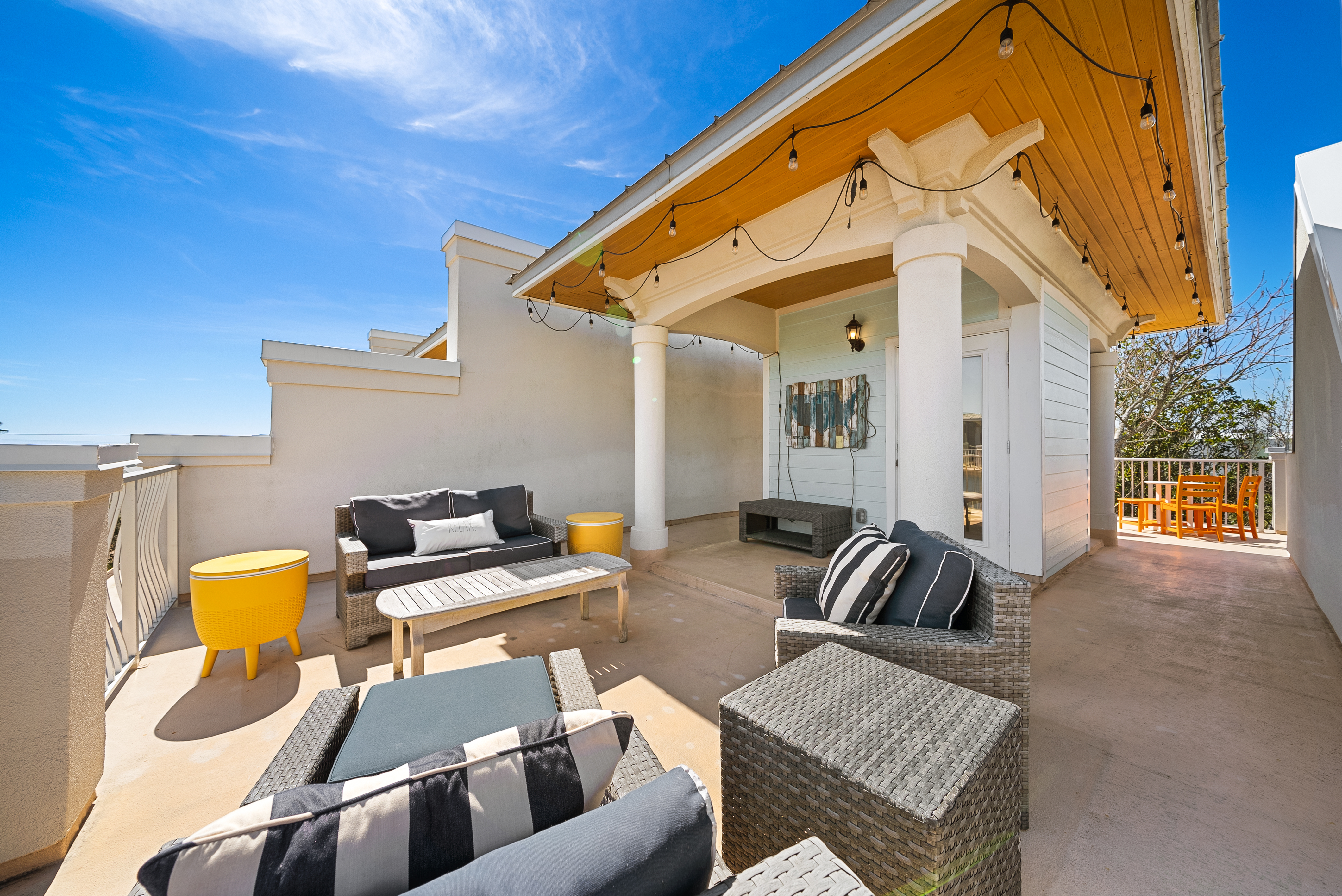  Remodeled End-Unit Townhome With gulf Views And Rooftop Retreat - 物件實景