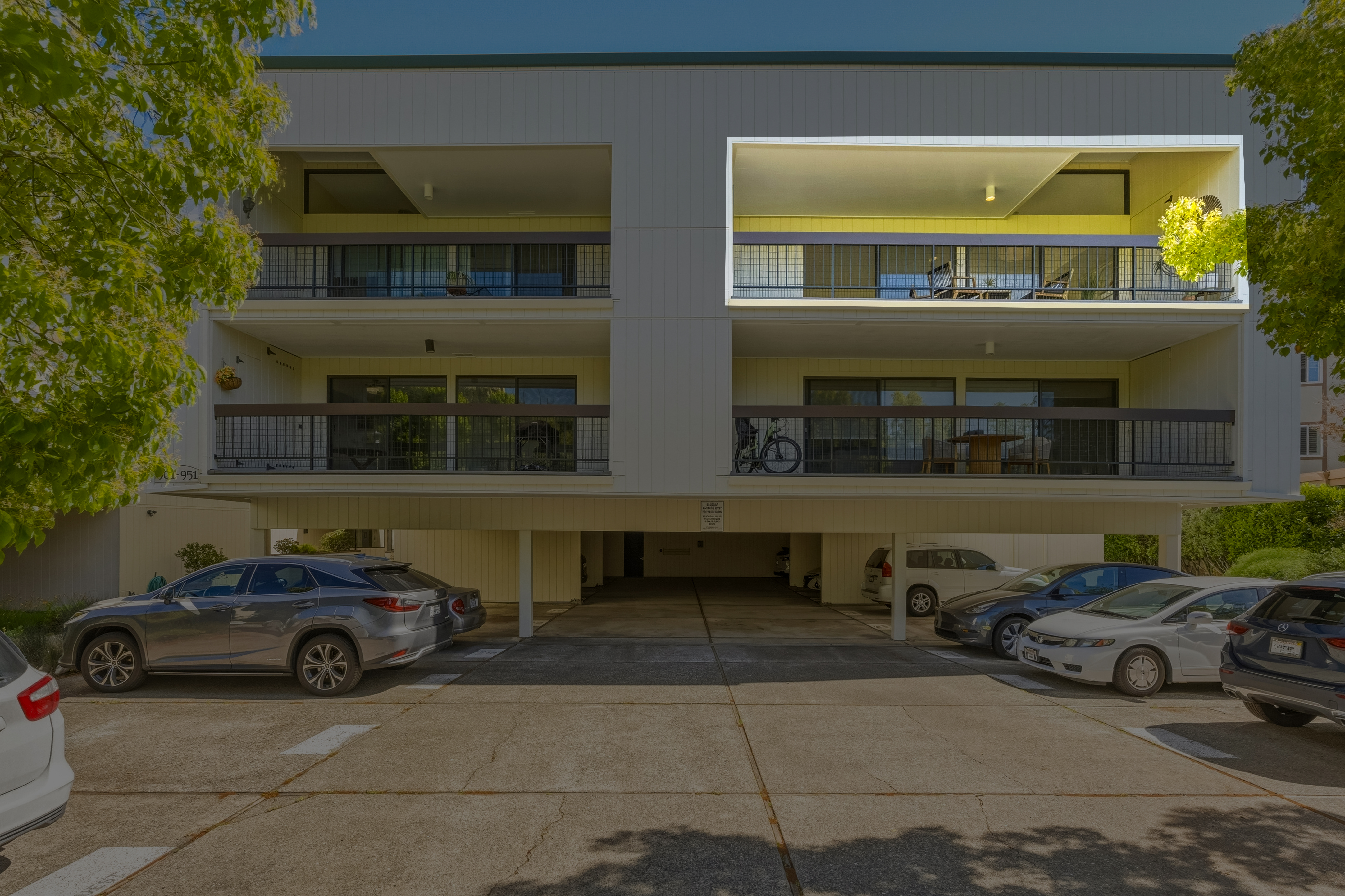  Spacious Top-Floor Condo in the Heart of Greenbrae - 物件實景