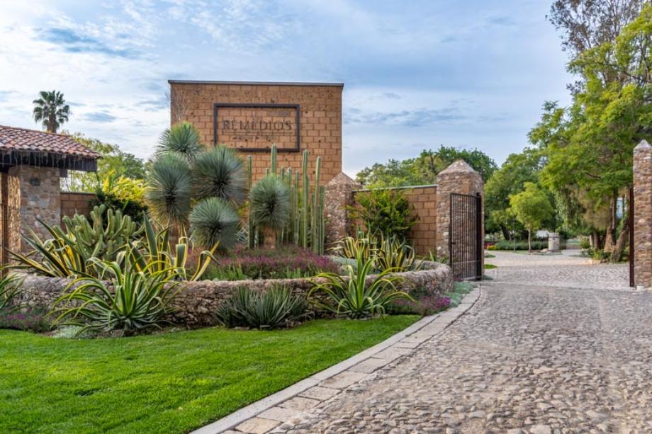 San Miguel de Allende, Guanajuato, 37886, Mexico, 1 Bedroom Bedrooms, ,Residential,For Sale,1694469