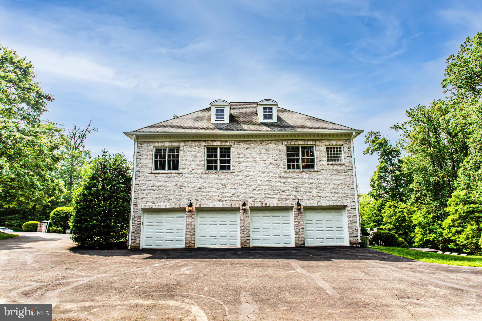 Mclean, Virginia, 22102, United States, 7 Bedrooms Bedrooms, ,10 BathroomsBathrooms,Residential,For Sale,1842537