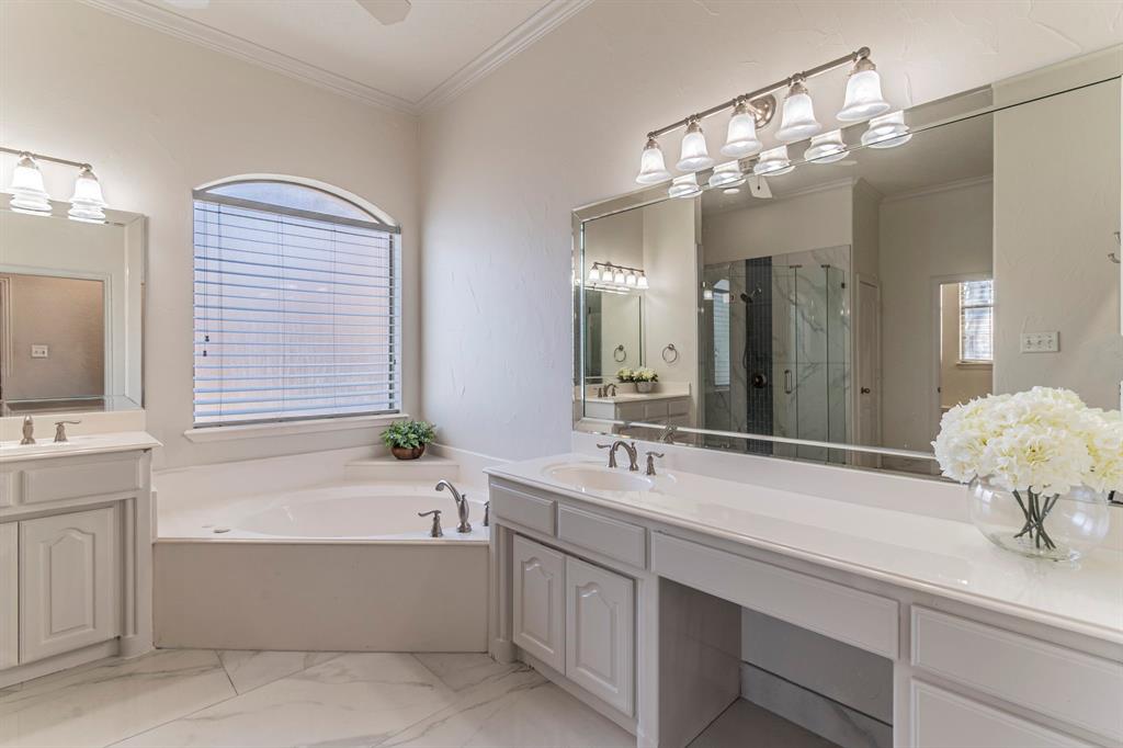 North Richland Hills, Texas, 76182, United States, 4 Bedrooms Bedrooms, ,4 BathroomsBathrooms,Residential,For Sale,2013980