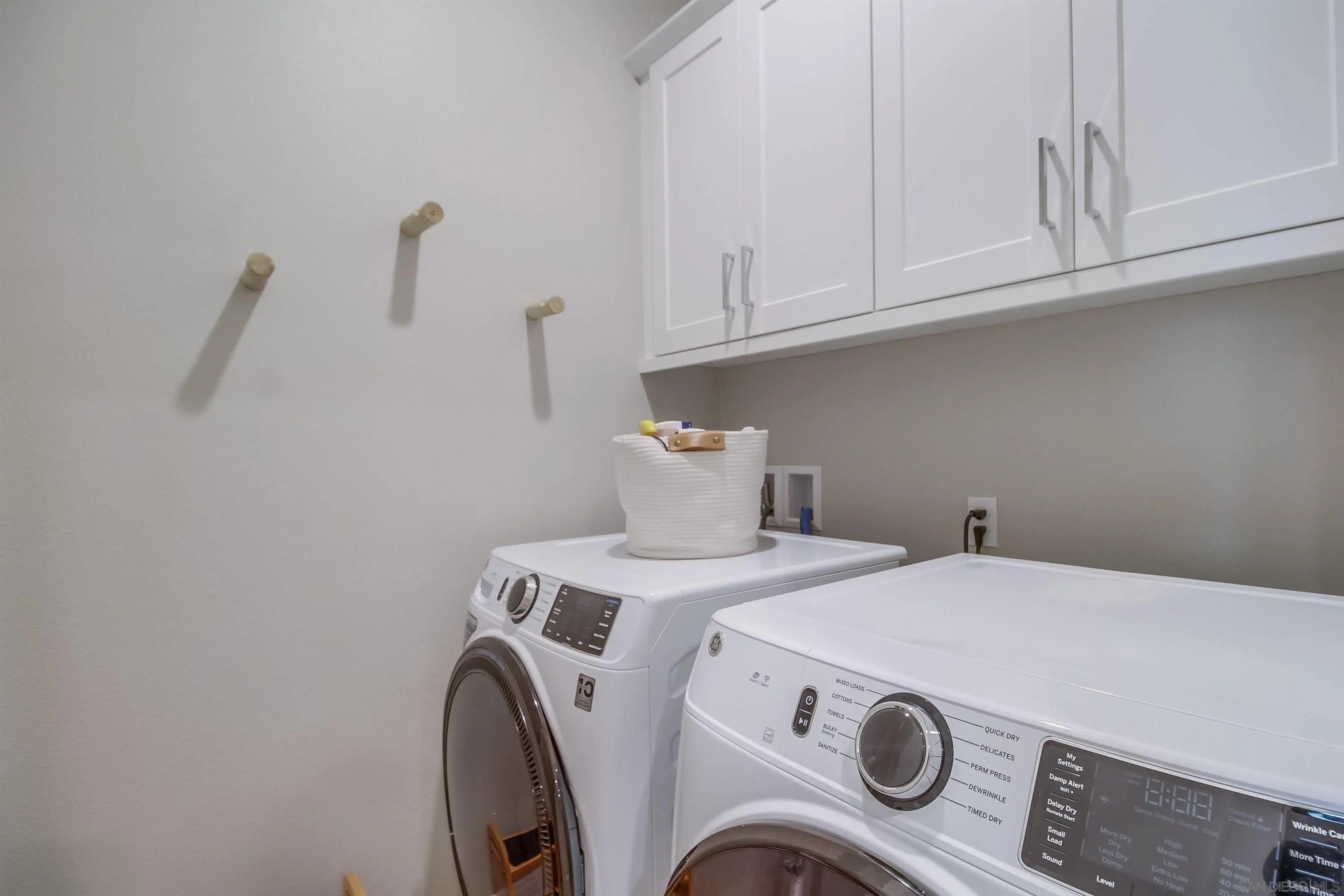 Chula Vista, California, 91913, United States, 4 Bedrooms Bedrooms, ,3 BathroomsBathrooms,Residential,For Sale,1949636