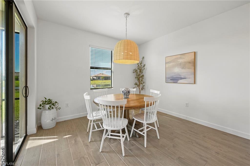 Fort Myers, Florida, 33913, United States, 4 Bedrooms Bedrooms, ,3 BathroomsBathrooms,Residential,For Sale,1988149