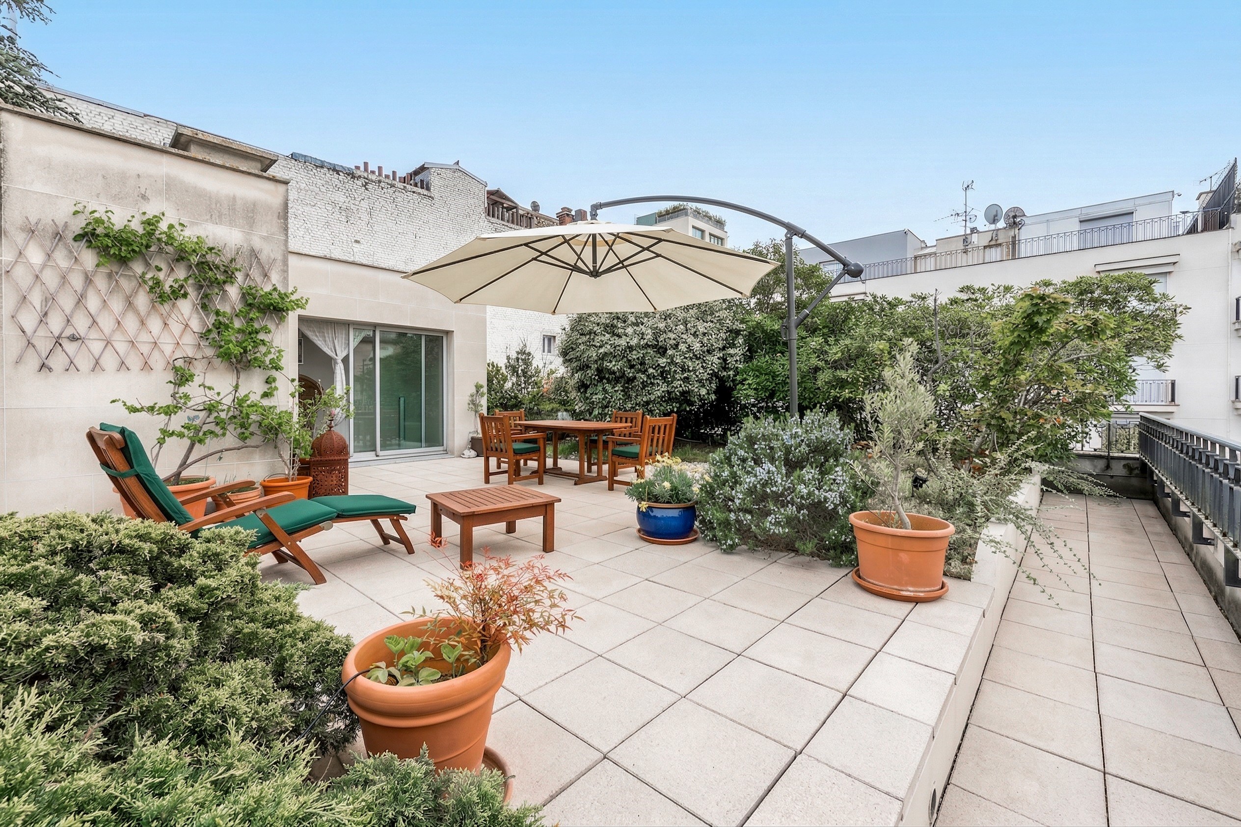  Top-Floor Apartment with a 190 sq m Rooftop Terrace – Open Views and Absolute T… - 物件實景