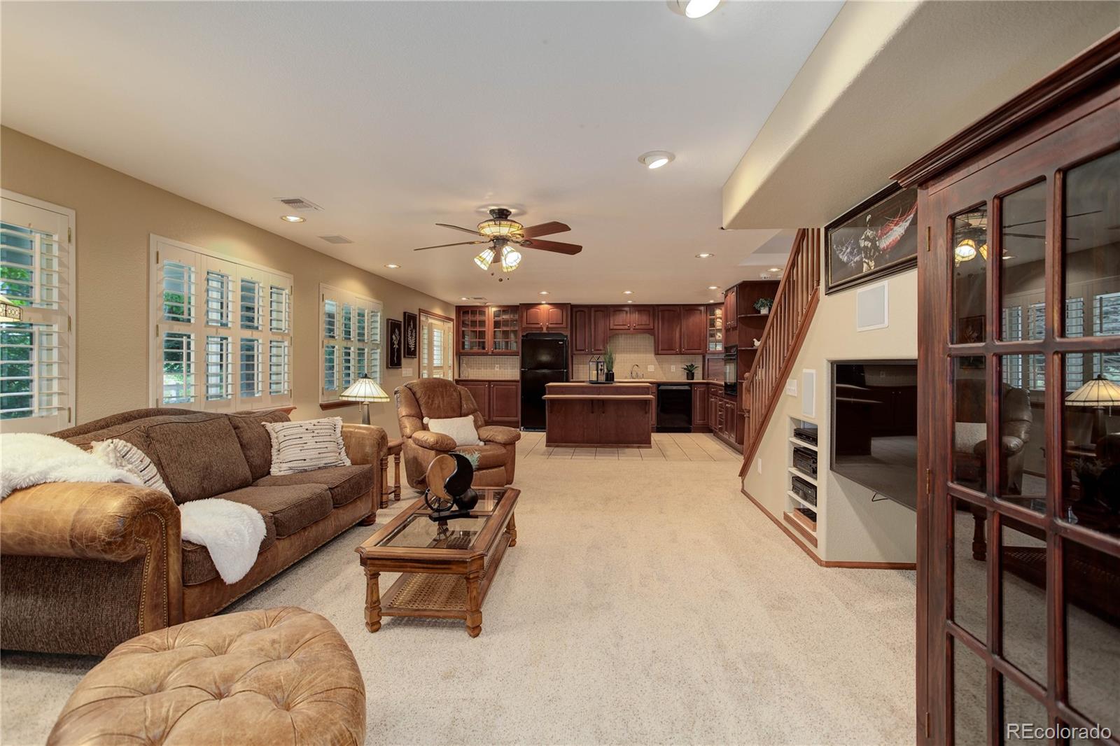 Lone Tree, Colorado, 80124, United States, 6 Bedrooms Bedrooms, ,4 BathroomsBathrooms,Residential,For Sale,1766580