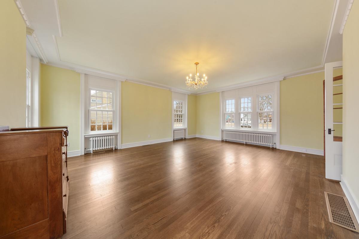 Owatonna, Minnesota, 55060, United States, 4 Bedrooms Bedrooms, ,2 BathroomsBathrooms,Residential,For Sale,1767776