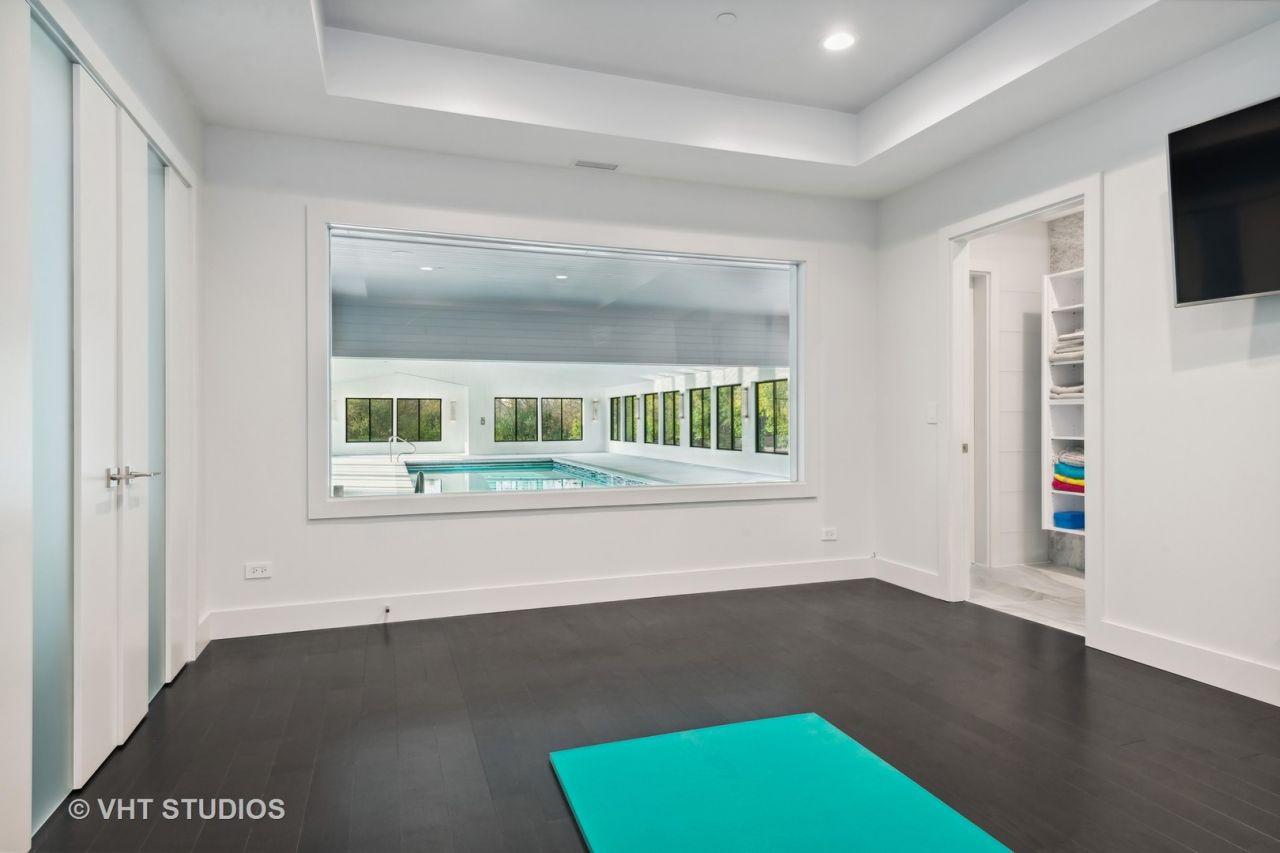 Barrington, Illinois, 60010, United States, 5 Bedrooms Bedrooms, ,5 BathroomsBathrooms,Residential,For Sale,1759208