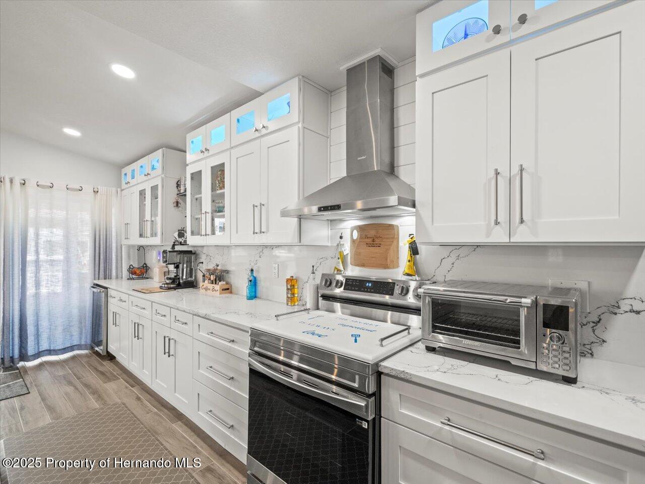 Hernando Beach, Florida, 34607, United States, 3 Bedrooms Bedrooms, ,3 BathroomsBathrooms,Residential,For Sale,1796960