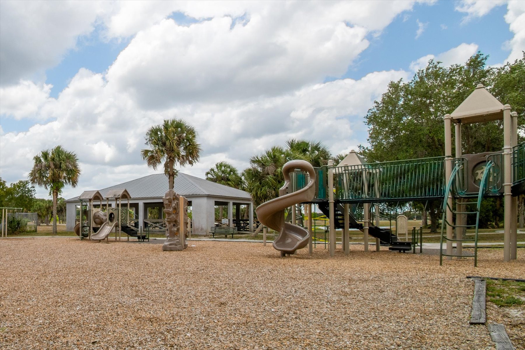 290 Dobbins Road NW, Palm Bay, FL, 32907 - 物件實景
