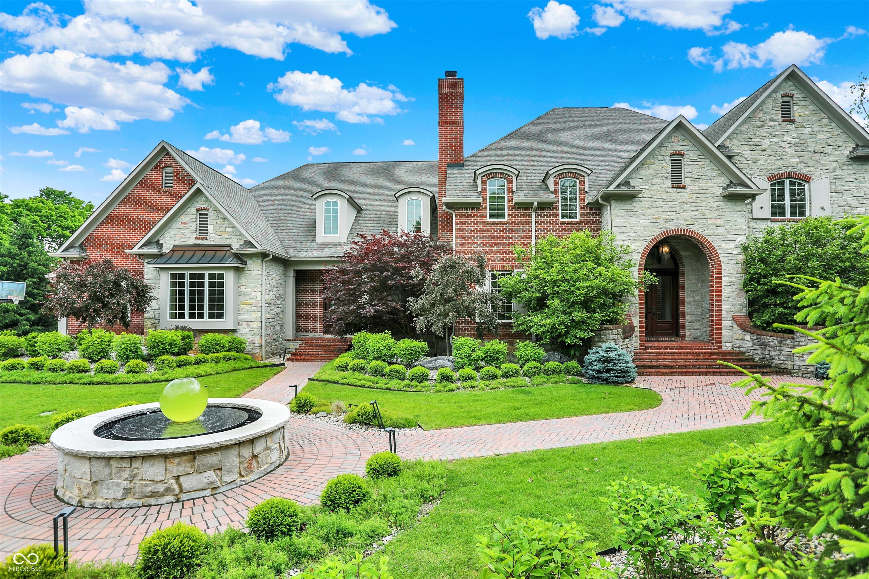 Noblesville, Indiana, 46062, United States, 6 Bedrooms Bedrooms, ,9 BathroomsBathrooms,Residential,For Sale,1979033