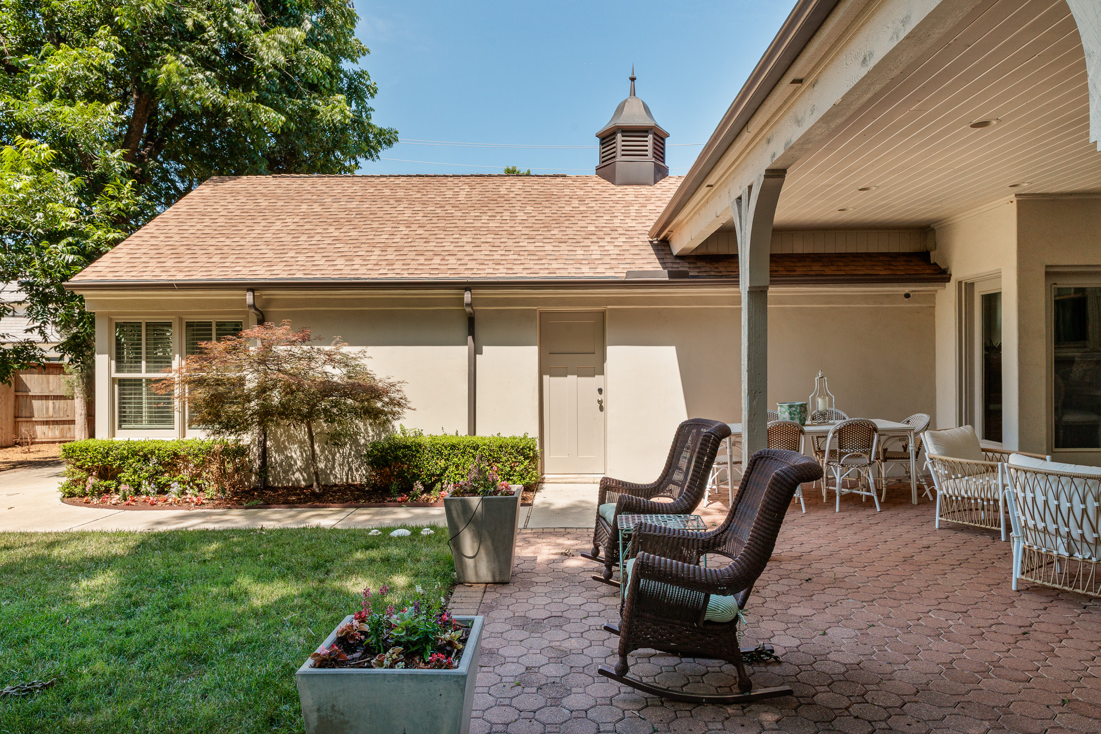  1122 Larchmont Lane, Nichols Hills, OK 73116 - 物件實景