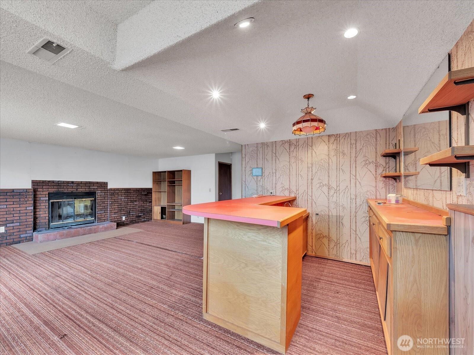 SEATTLE, Washington, 98144, United States, 3 Bedrooms Bedrooms, ,3 BathroomsBathrooms,Residential,For Sale,2000799