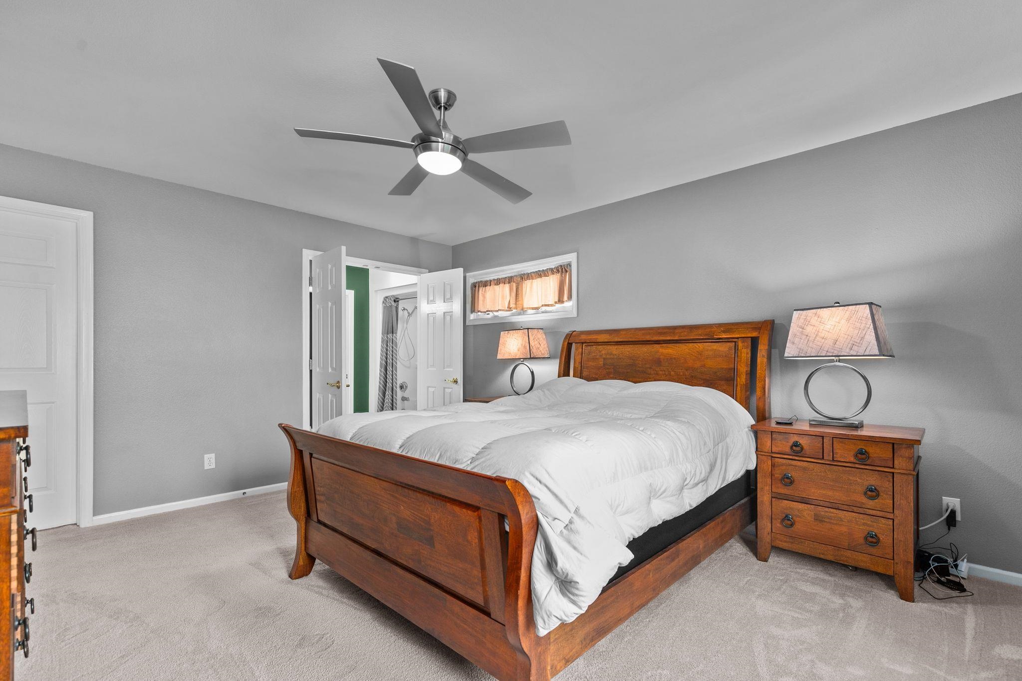 Winneconne, Wisconsin, 54986, United States, 3 Bedrooms Bedrooms, ,4 BathroomsBathrooms,Residential,For Sale,1944874