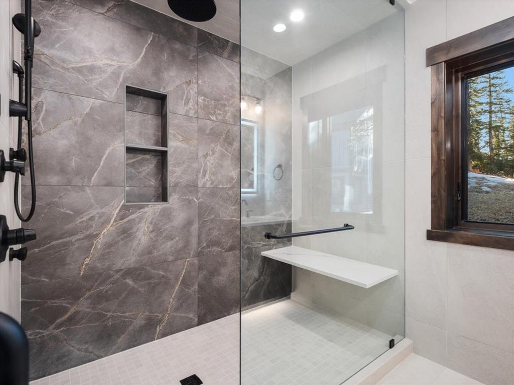 BRECKENRIDGE, Colorado, 80424, United States, 4 Bedrooms Bedrooms, ,4 BathroomsBathrooms,Residential,For Sale,1993219