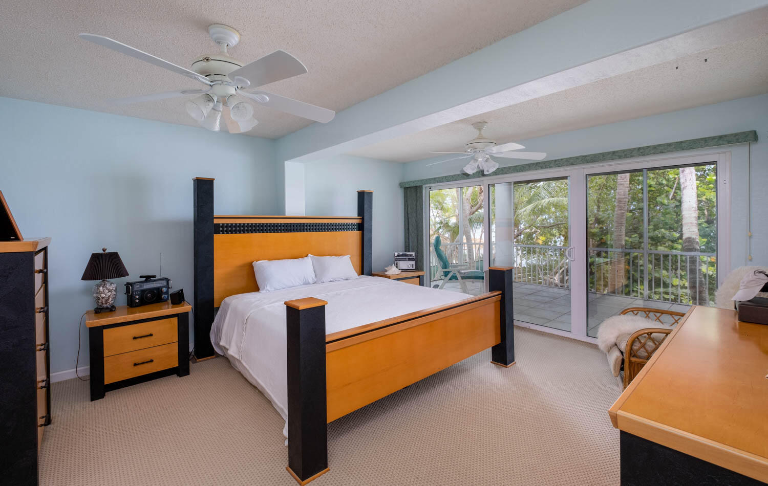 ISLAMORADA, Florida, 33036, United States, 5 Bedrooms Bedrooms, ,3 BathroomsBathrooms,Residential,For Sale,1828354