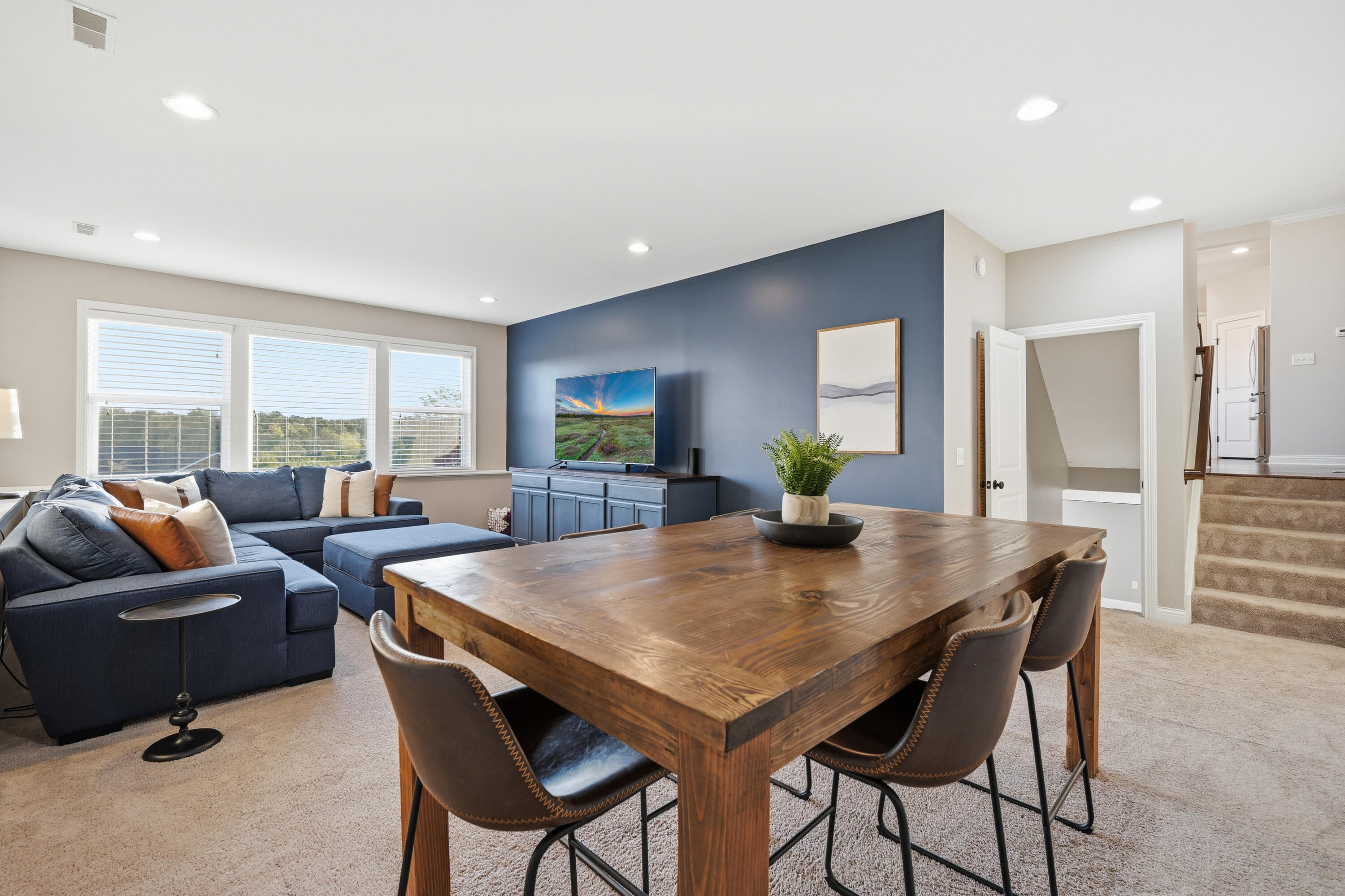 Alexandria, Kentucky, 41001, United States, 4 Bedrooms Bedrooms, ,4 BathroomsBathrooms,Residential,For Sale,1970891