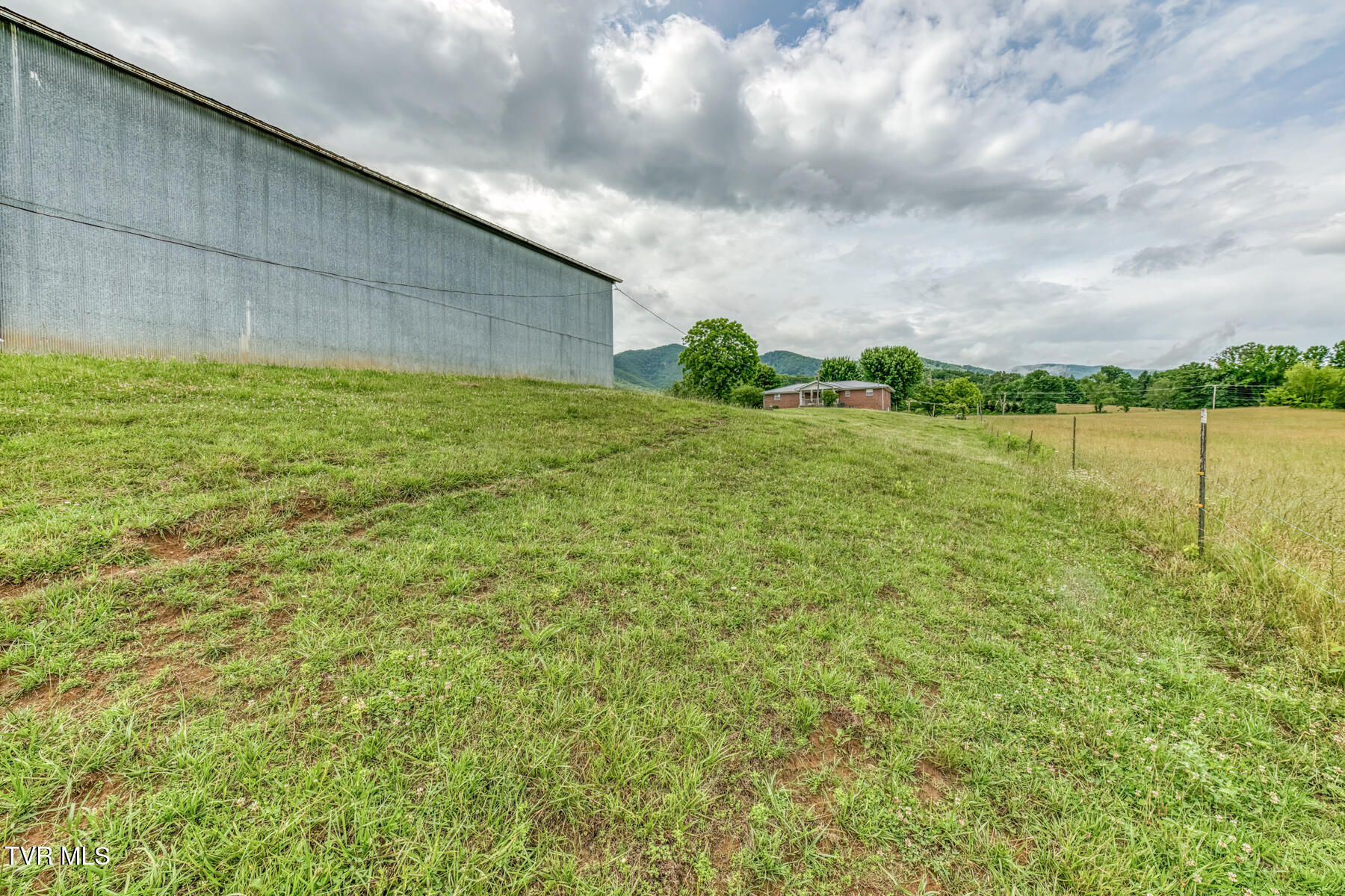 Chuckey, Tennessee, 37641, United States, 3 Bedrooms Bedrooms, ,1 BathroomBathrooms,Residential,For Sale,2048745