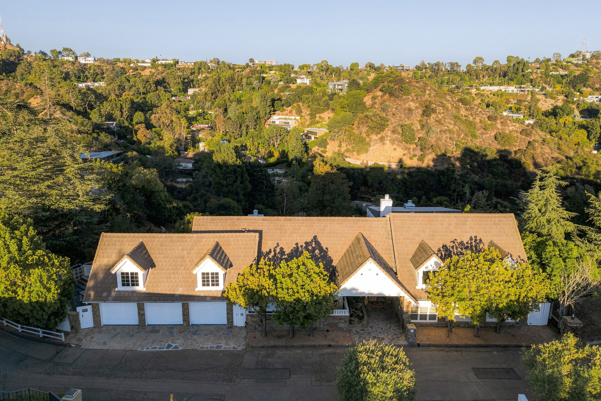  2312   Kimridge Rd - 物件實景