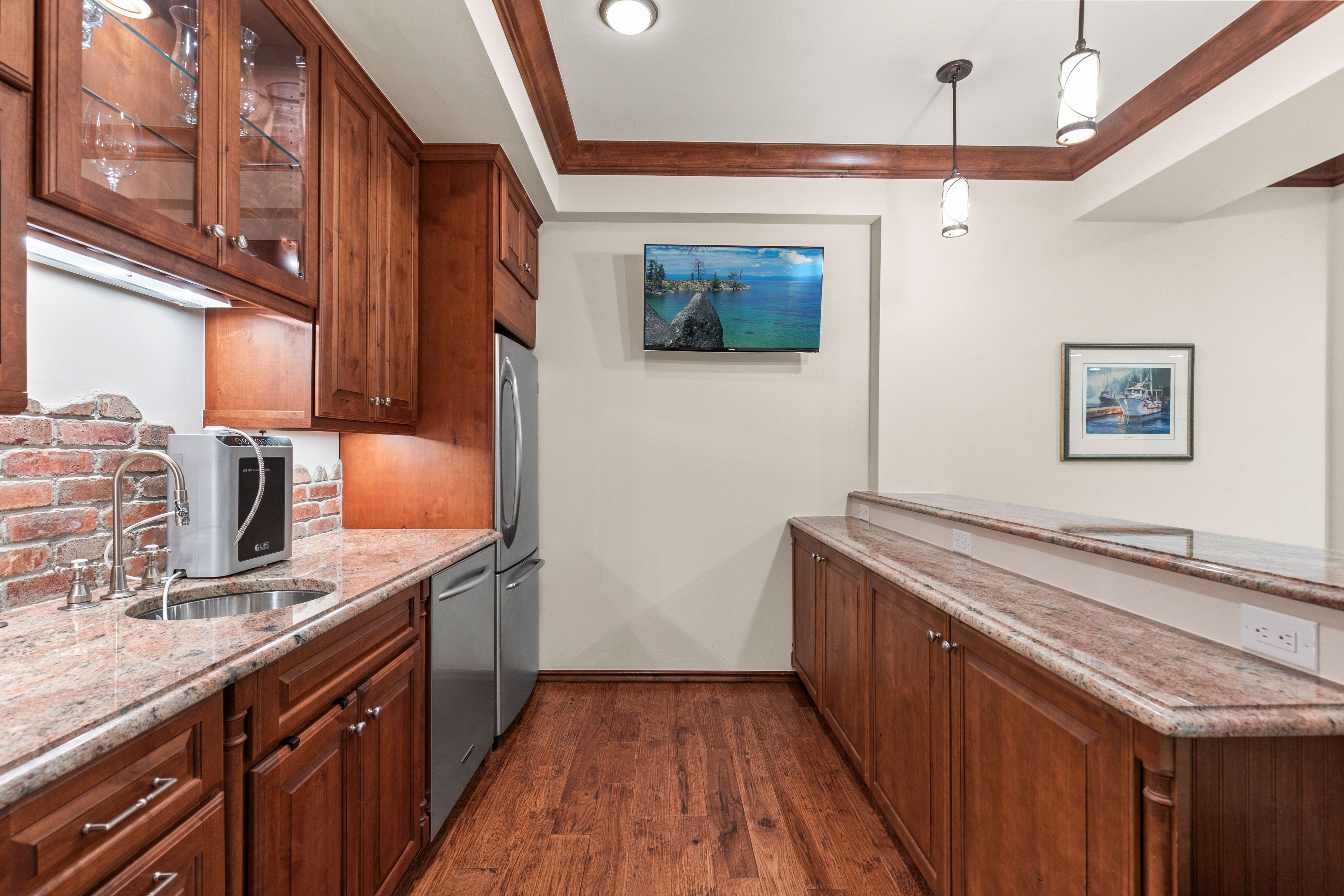  LUXURY LIVING IN LOWRY TIMELESS ENGLISH TUDOR EXPANSIVE LOT ON 6TH AVENUE PKWY - 物件實景