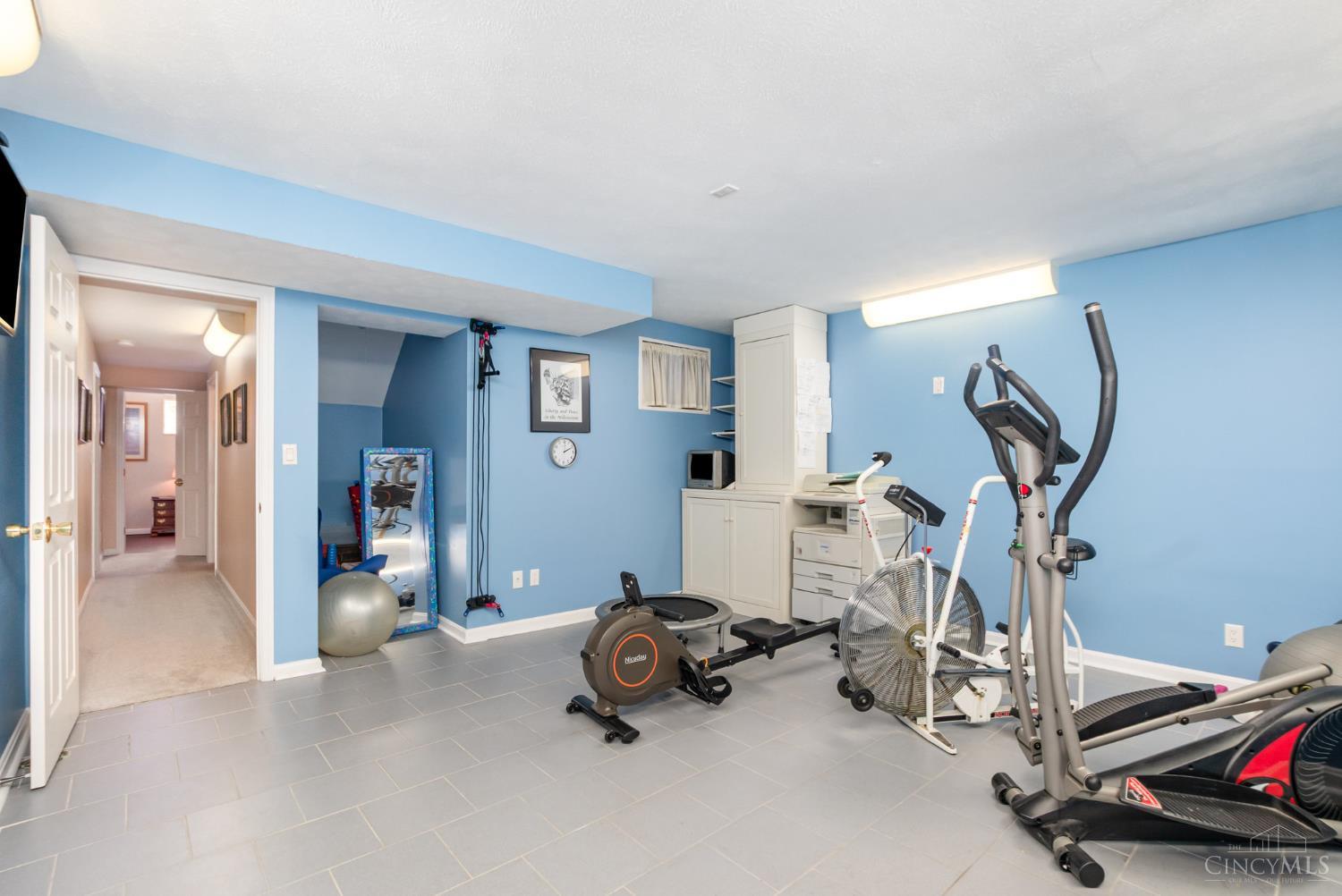 Blue Ash, Ohio, 45241, United States, 3 Bedrooms Bedrooms, ,3 BathroomsBathrooms,Residential,For Sale,2003391