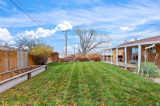 Bountiful, Utah, 84010, United States, 3 Bedrooms Bedrooms, ,3 BathroomsBathrooms,Residential,For Sale,1996735