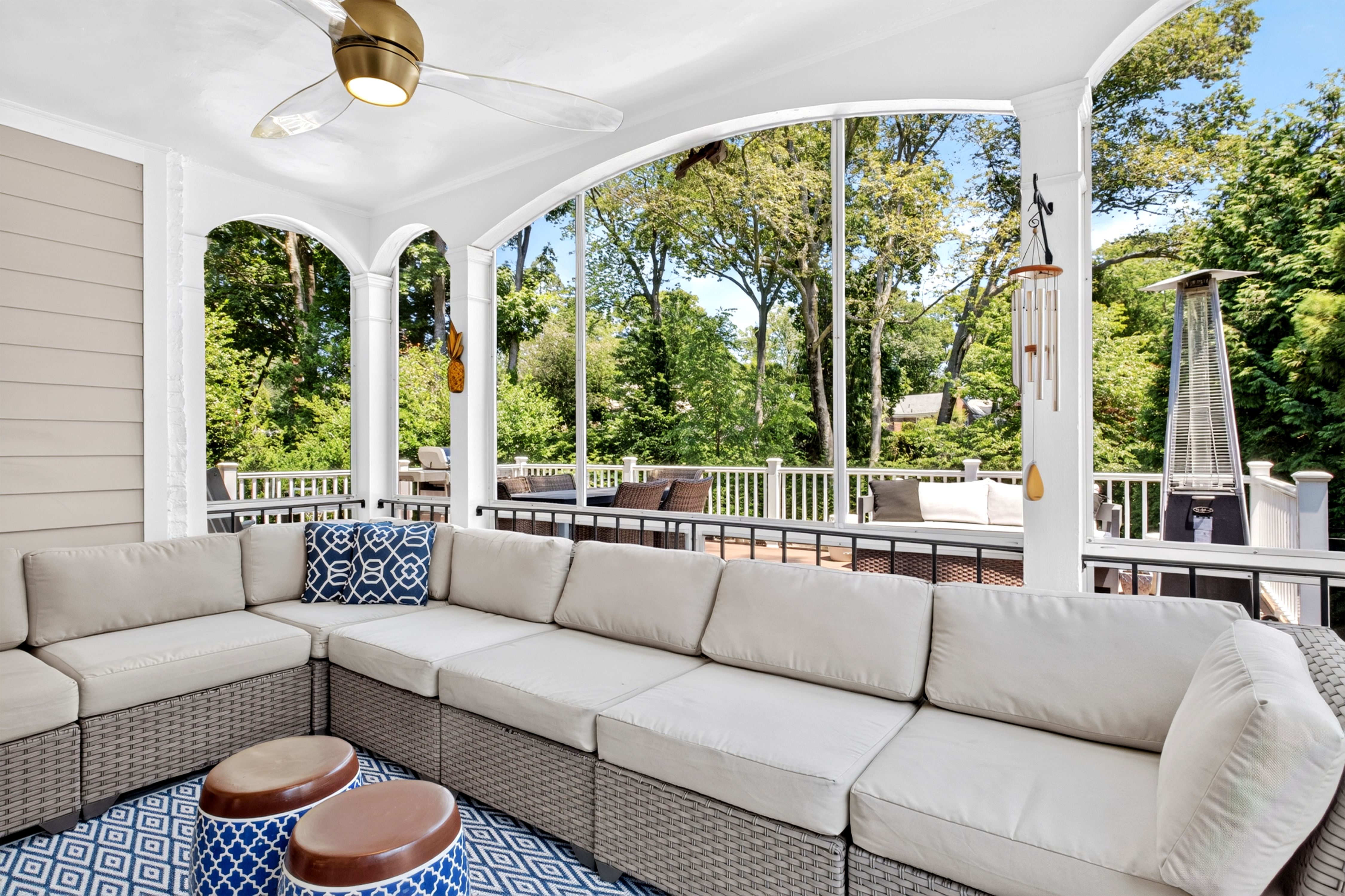  162 Manhasset Woods Road, Manhasset, NY 11030 - 物件實景