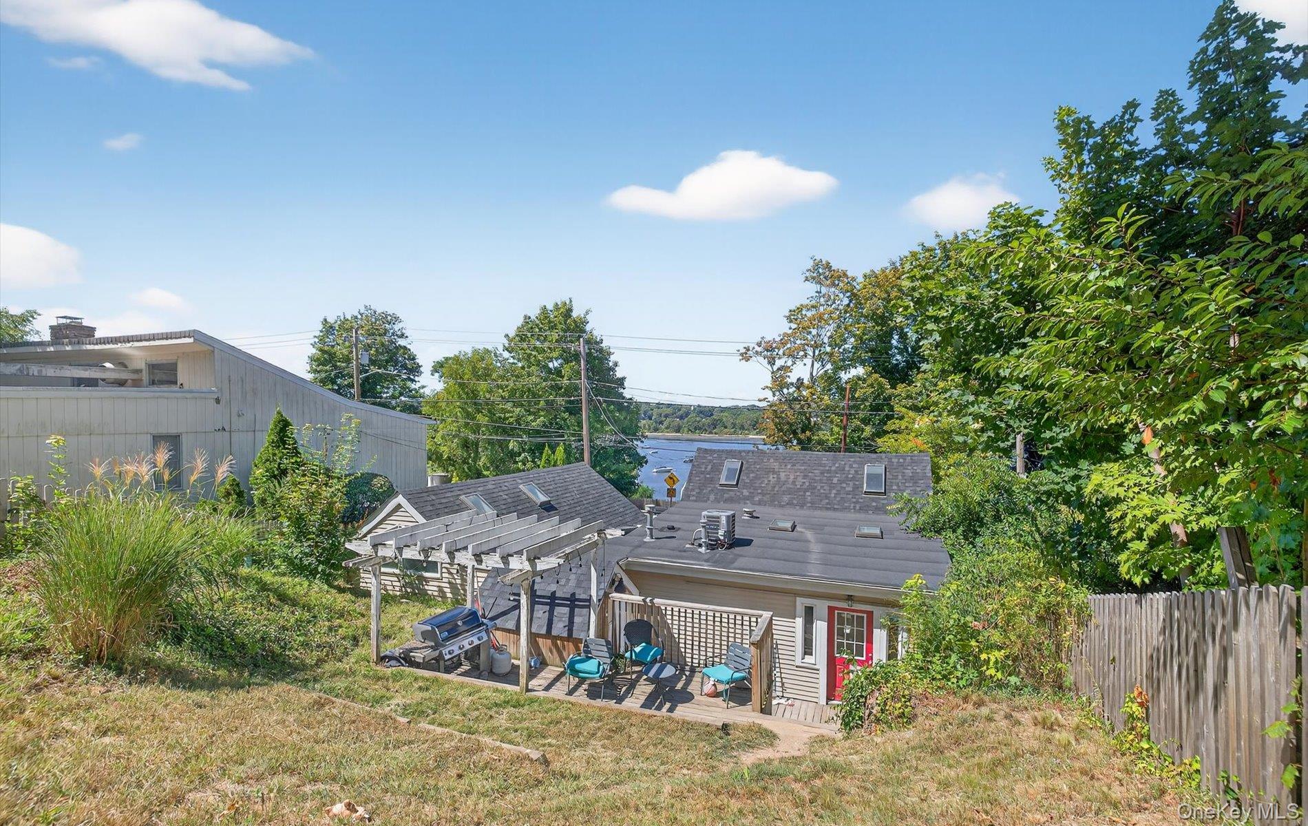 Northport, New York, 11768, United States, 2 Bedrooms Bedrooms, ,2 BathroomsBathrooms,Residential,For Sale,1941048