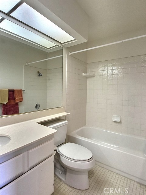 Whittier, California, 90601, United States, 2 Bedrooms Bedrooms, ,2 BathroomsBathrooms,Residential,For Sale,1864347