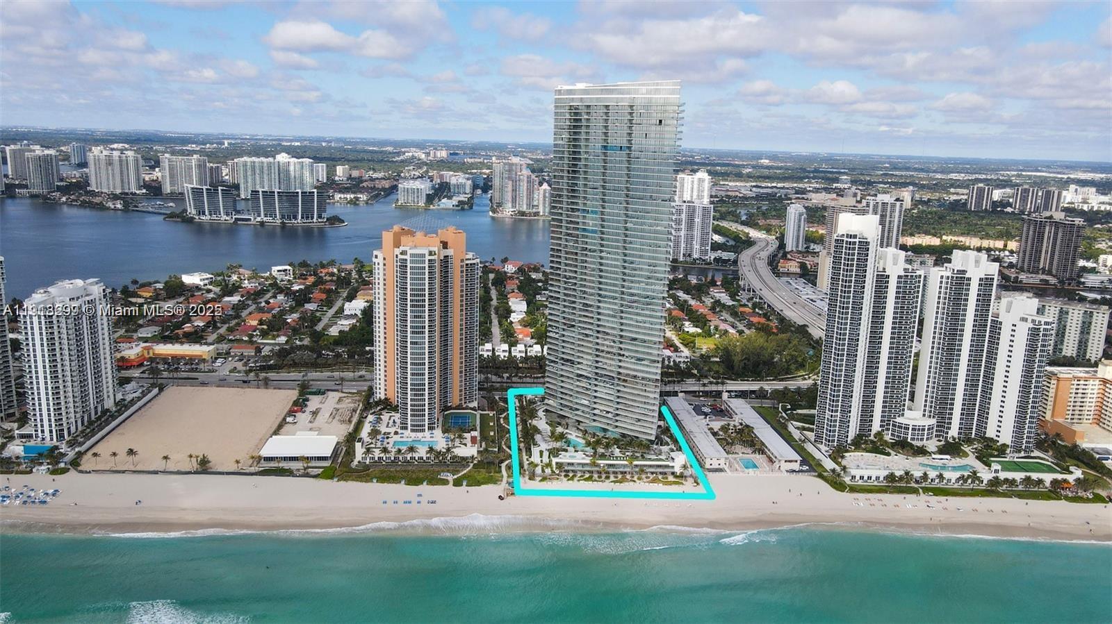 Sunny Isles Beach, Florida, 33160, United States, 2 Bedrooms Bedrooms, ,2 BathroomsBathrooms,Residential,For Sale,1996816
