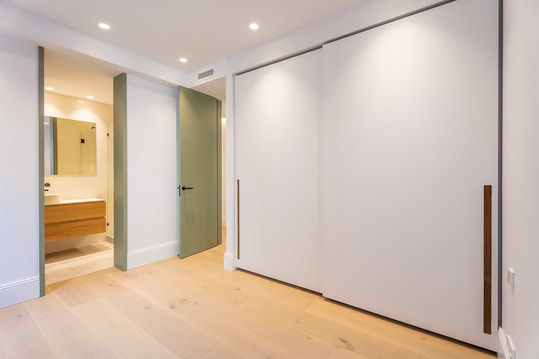  Renovated flat with 3 bedrooms in Malasaña neighborhood, Madrid - 物件實景