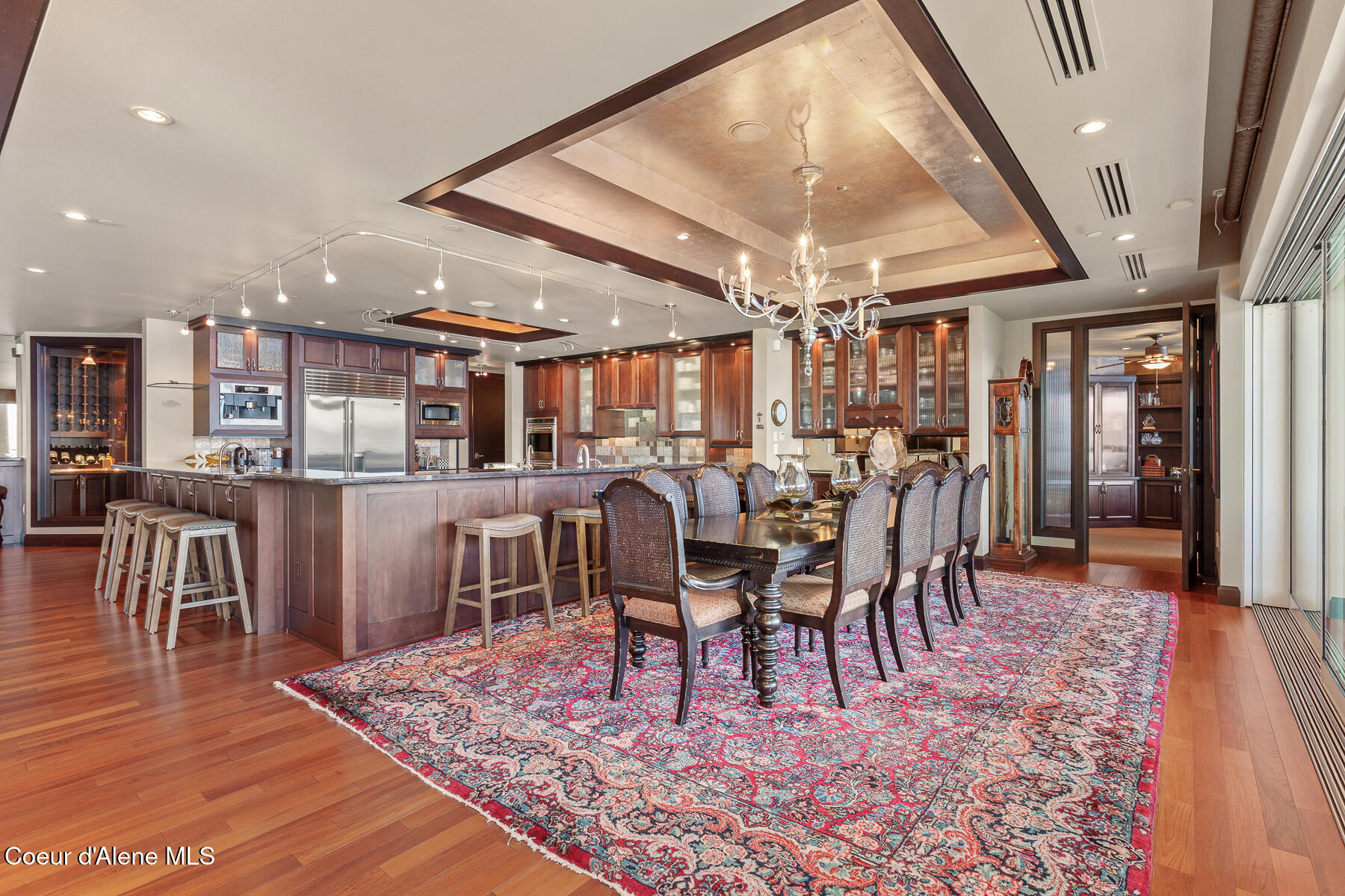 Coeur d'Alene, Idaho, 83814, United States, 4 Bedrooms Bedrooms, ,Residential,For Sale,2010702