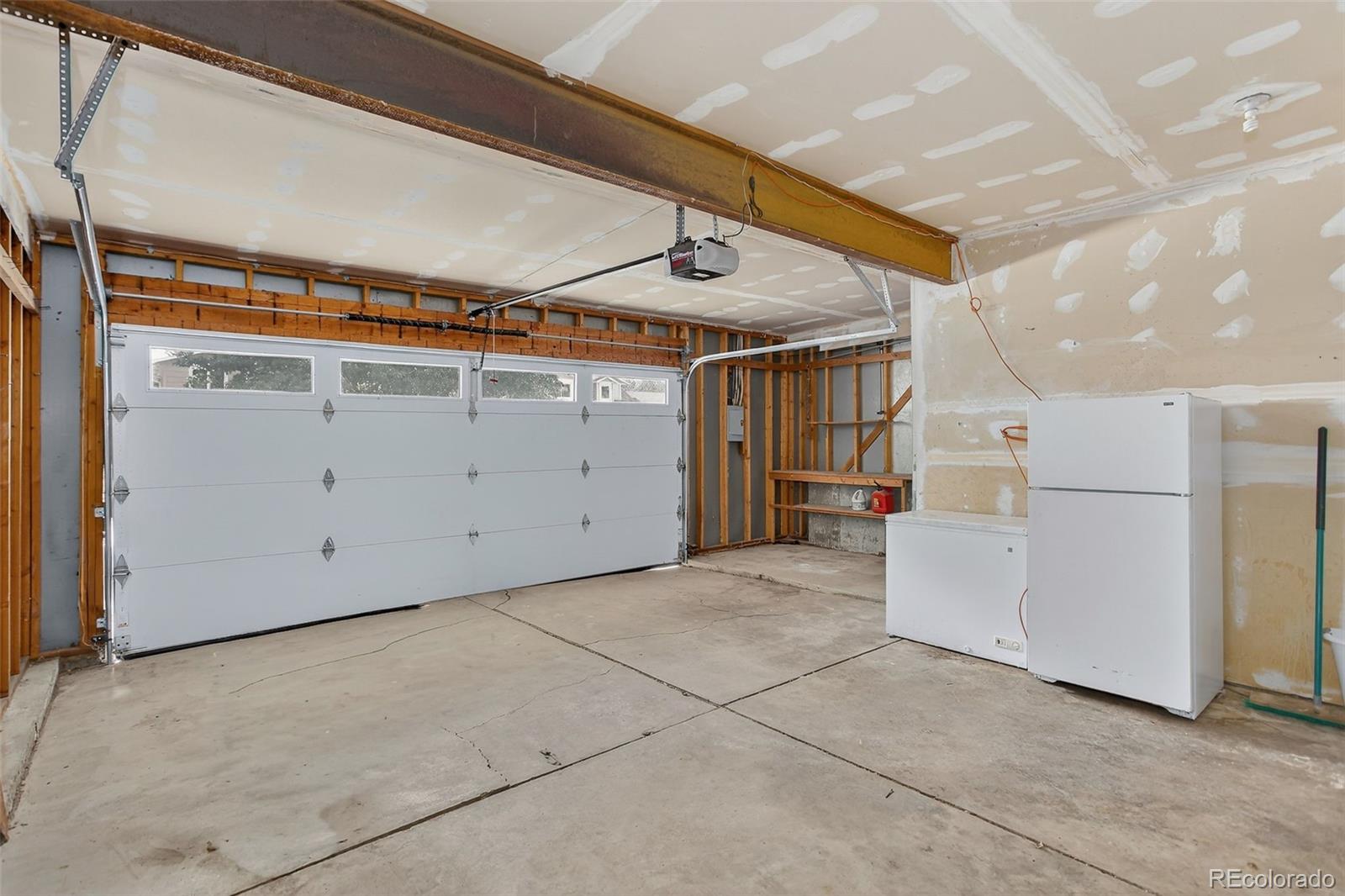 Longmont, Colorado, 80503, United States, 3 Bedrooms Bedrooms, ,1 BathroomBathrooms,Residential,For Sale,1958059