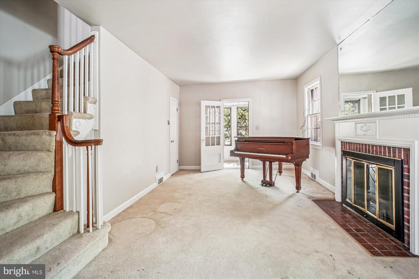 Washington, District of Columbia, 20017, United States, 3 Bedrooms Bedrooms, ,3 BathroomsBathrooms,Residential,For Sale,1966689