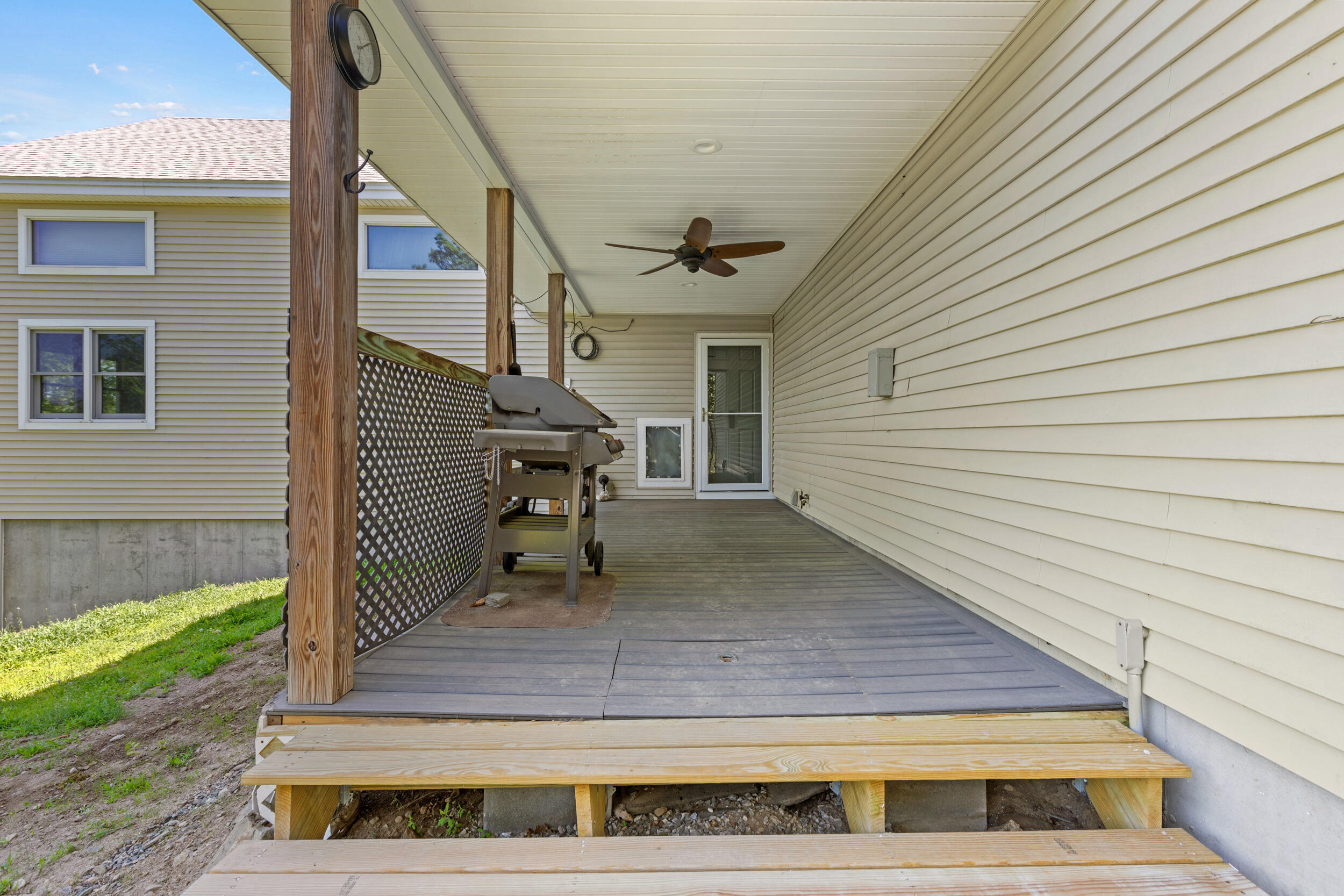 Windham, Maine, 04062, United States, 3 Bedrooms Bedrooms, ,4 BathroomsBathrooms,Residential,For Sale,1937682