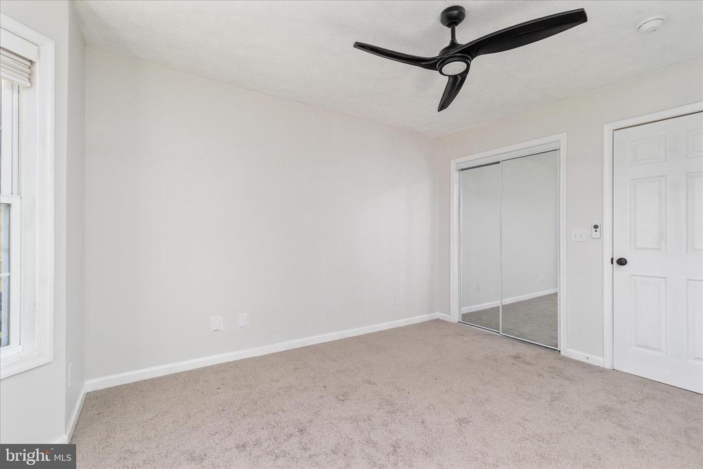 Winchester, Virginia, 22602, United States, 5 Bedrooms Bedrooms, ,5 BathroomsBathrooms,Residential,For Sale,2039774