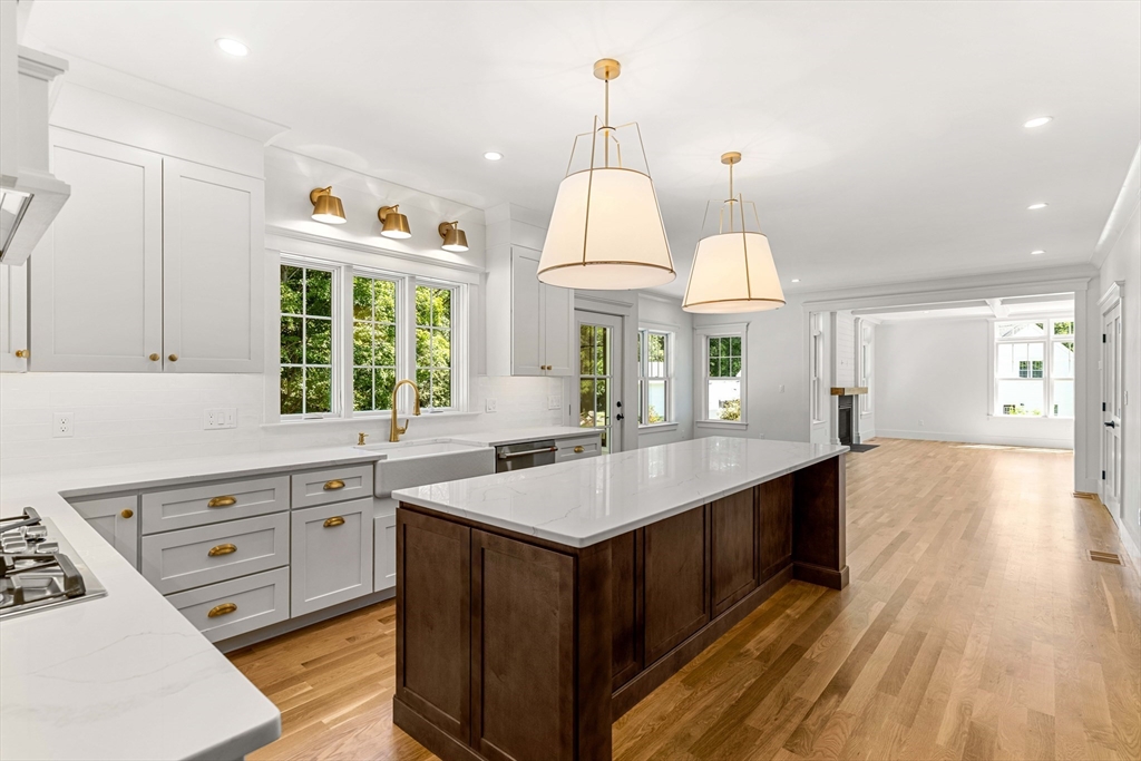 North Reading, Massachusetts, 01864, United States, 4 Bedrooms Bedrooms, ,3 BathroomsBathrooms,Residential,For Sale,1927425