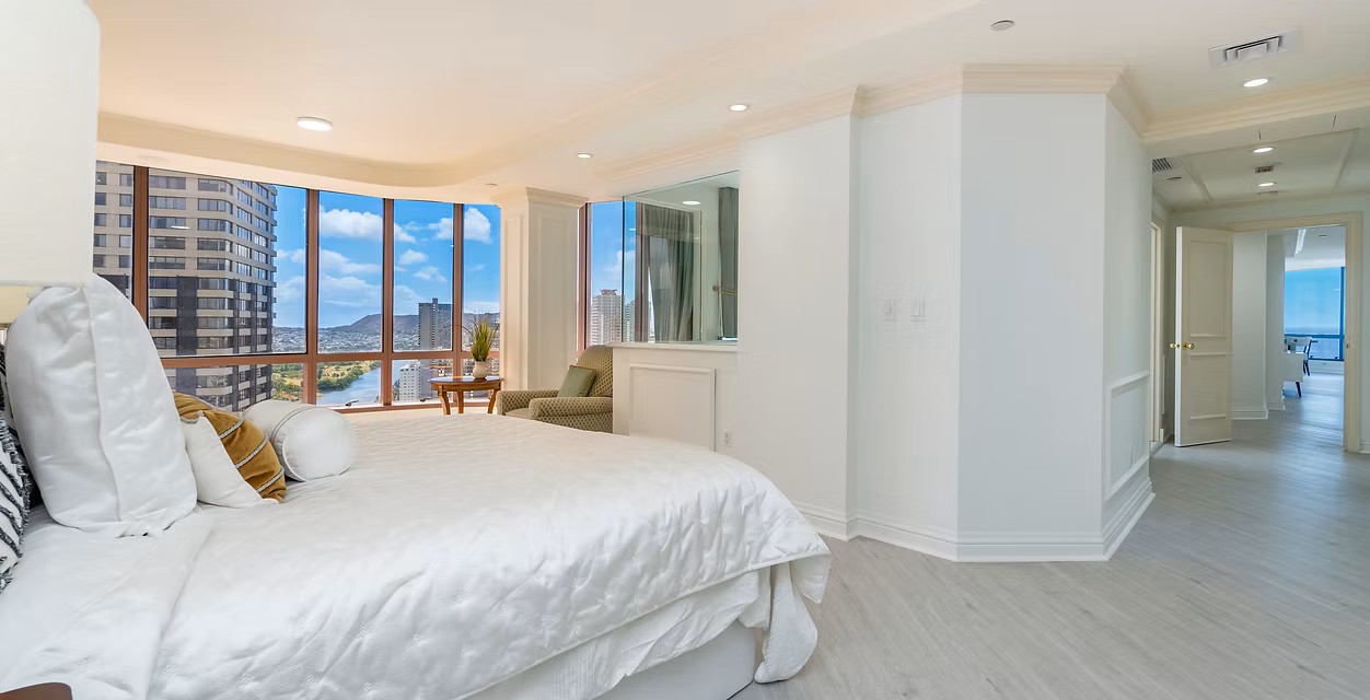 Honolulu, Hawaii, 96815, United States, 3 Bedrooms Bedrooms, ,3 BathroomsBathrooms,Residential,For Sale,1983935