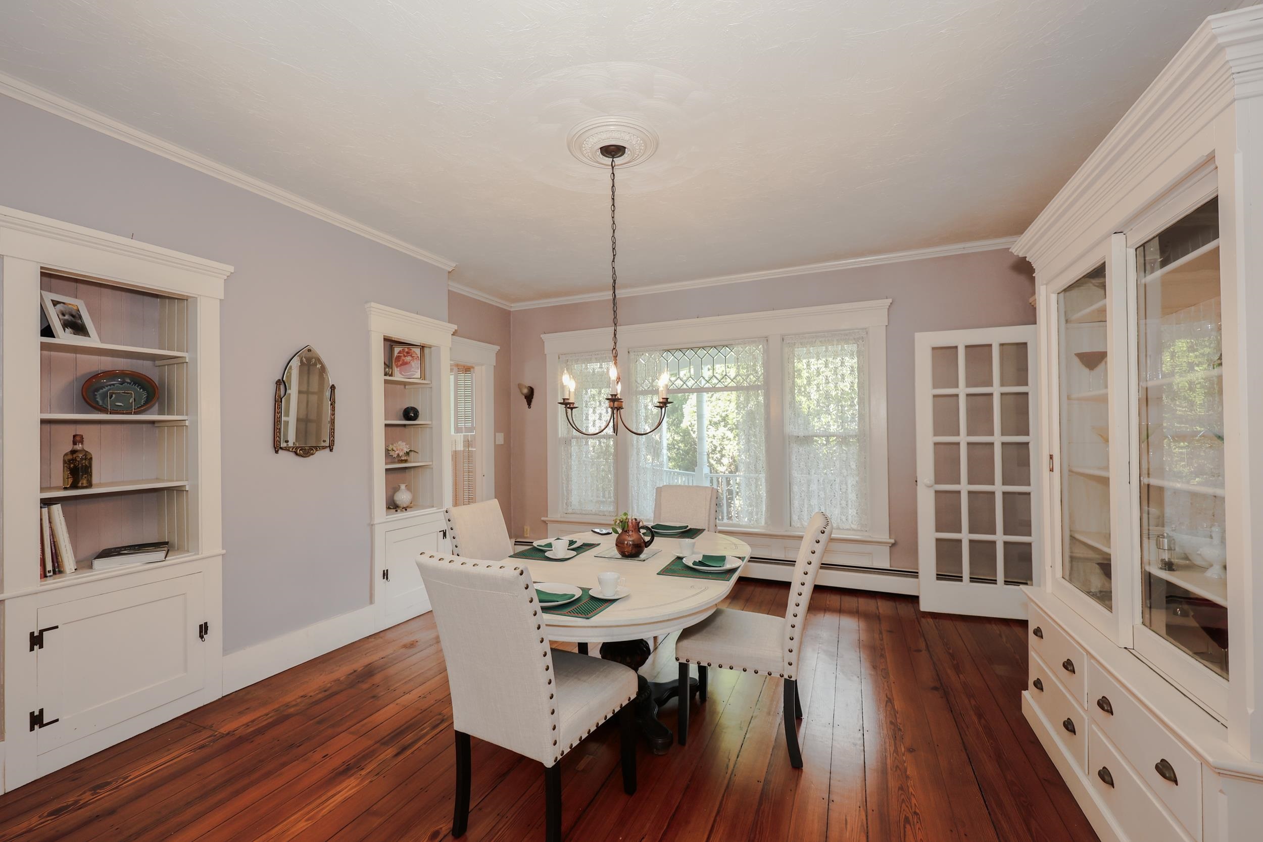 Goffstown, New Hampshire, 03045, United States, 4 Bedrooms Bedrooms, ,4 BathroomsBathrooms,Residential,For Sale,1901331