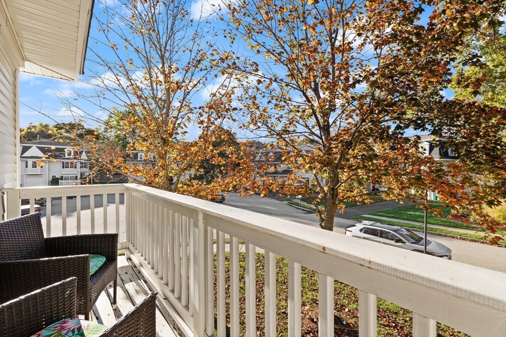 Framingham, Massachusetts, 01701, United States, 3 Bedrooms Bedrooms, ,3 BathroomsBathrooms,Residential,For Sale,1968924