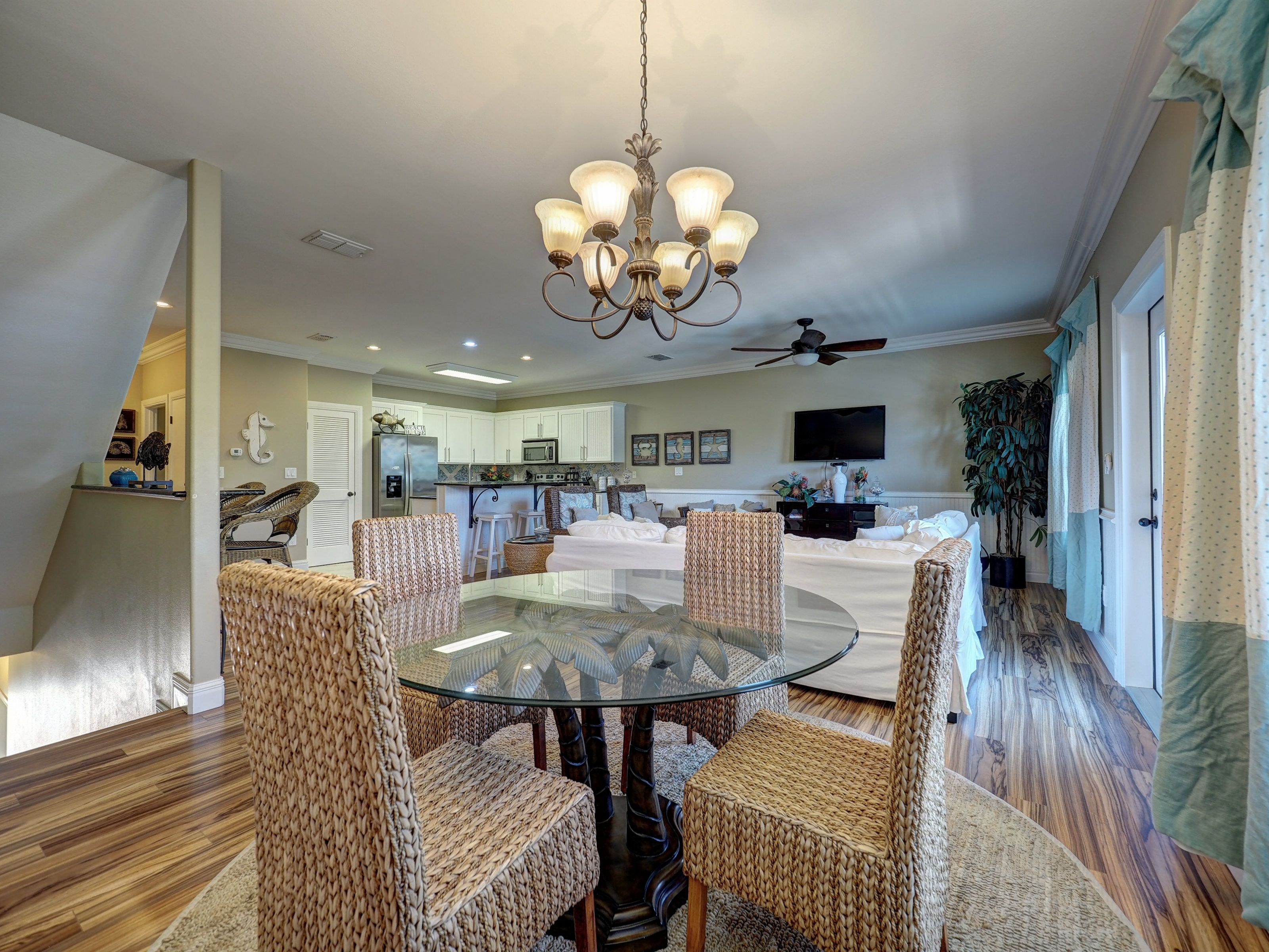  3BR Coastal Townhome in Port A - 物件實景