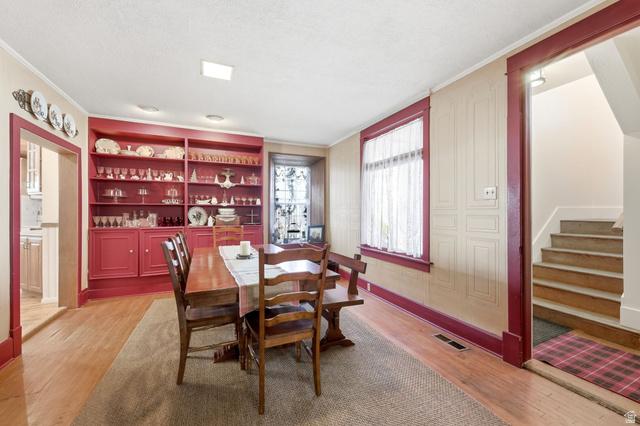 Centerville, Utah, 84014, United States, 4 Bedrooms Bedrooms, ,4 BathroomsBathrooms,Residential,For Sale,2027552